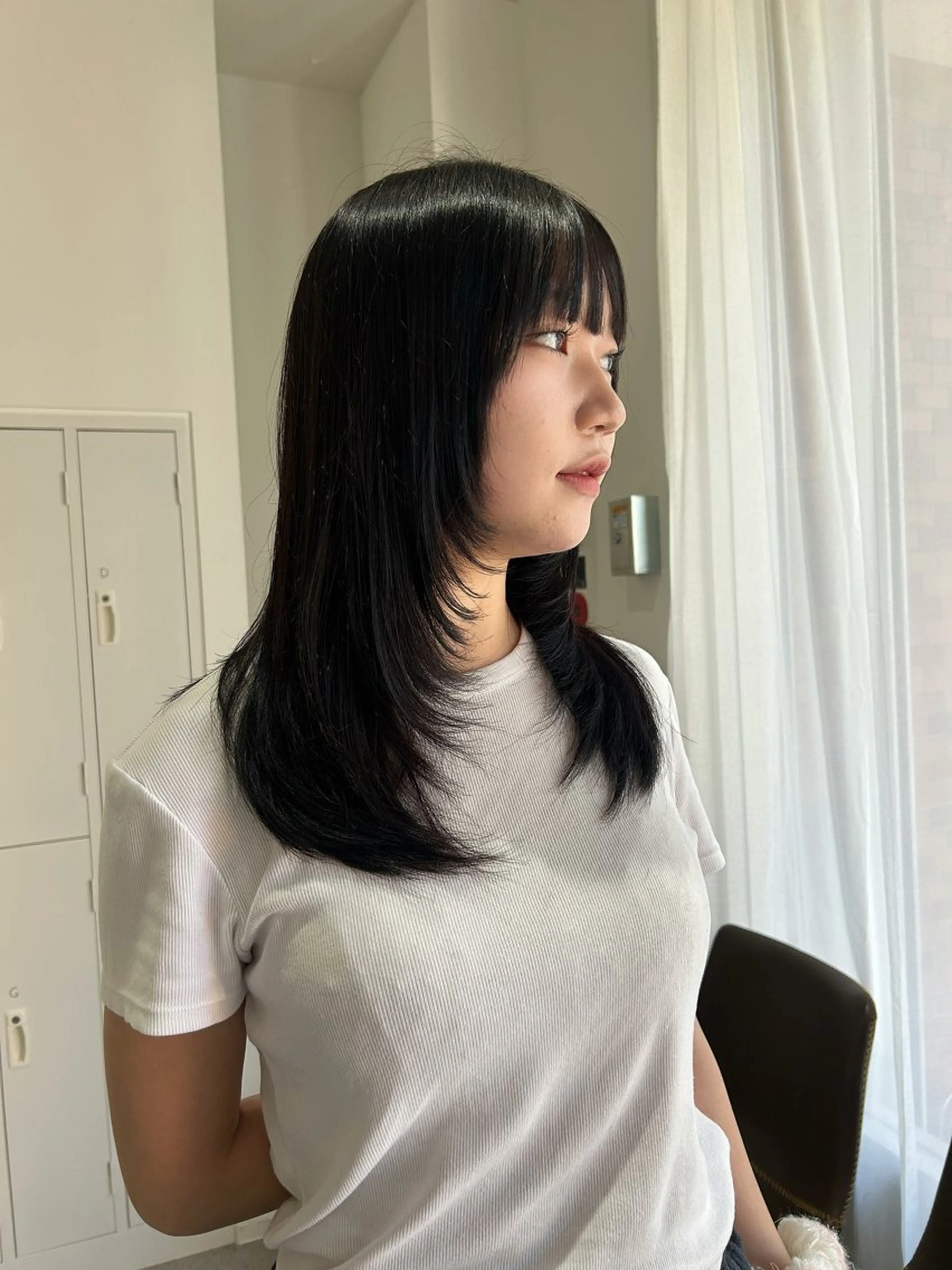 セミロング レイヤーカット 今西 正至 Vagueのヘアスタイル