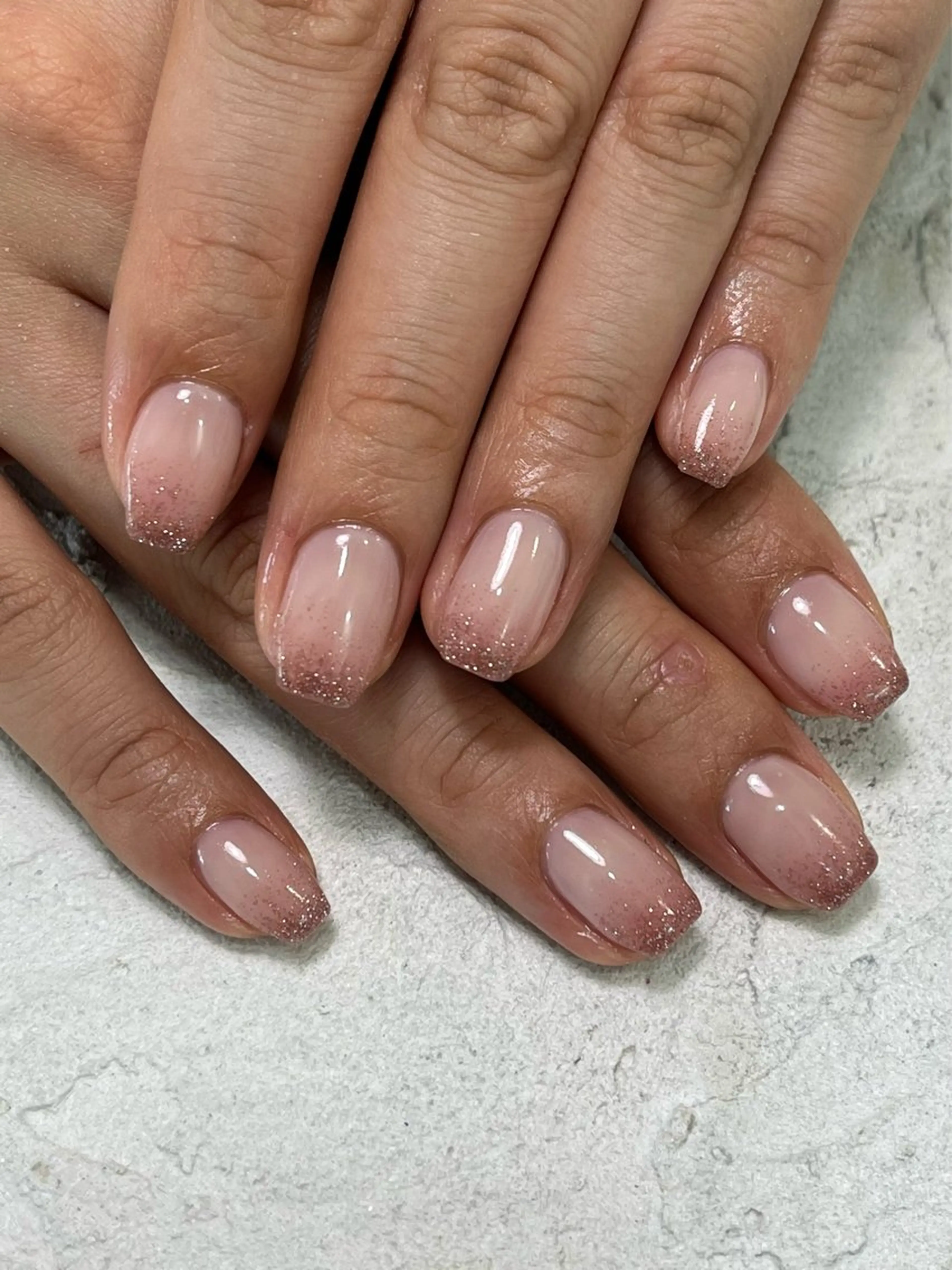 ネイル グラデーション サニーヒルズ藤沢 水口のネイルデザイン