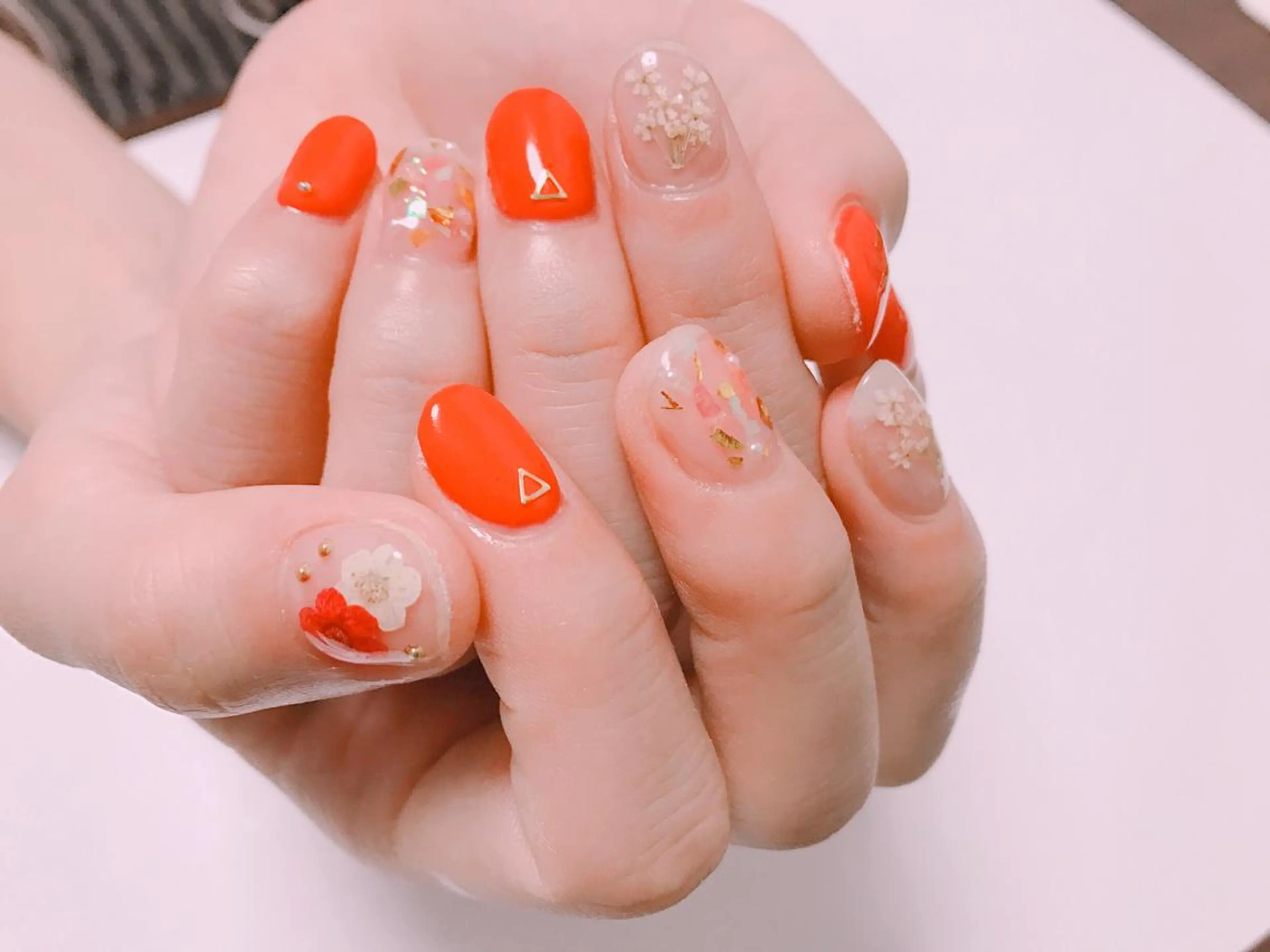 ネイル 【カメレオン】 上村 祥子のヘアスタイル