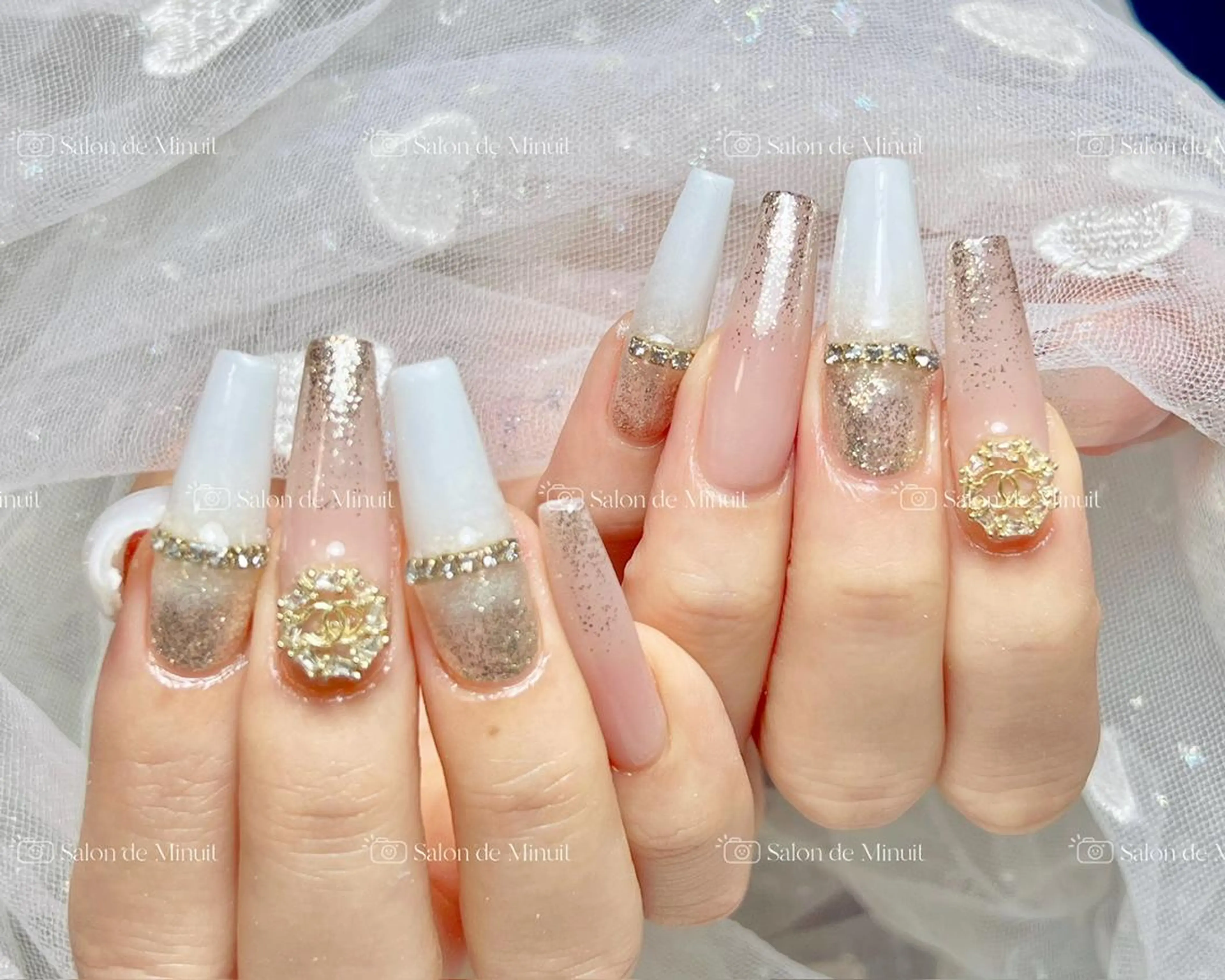 ネイル Salon de Minuit🦩のネイルデザイン