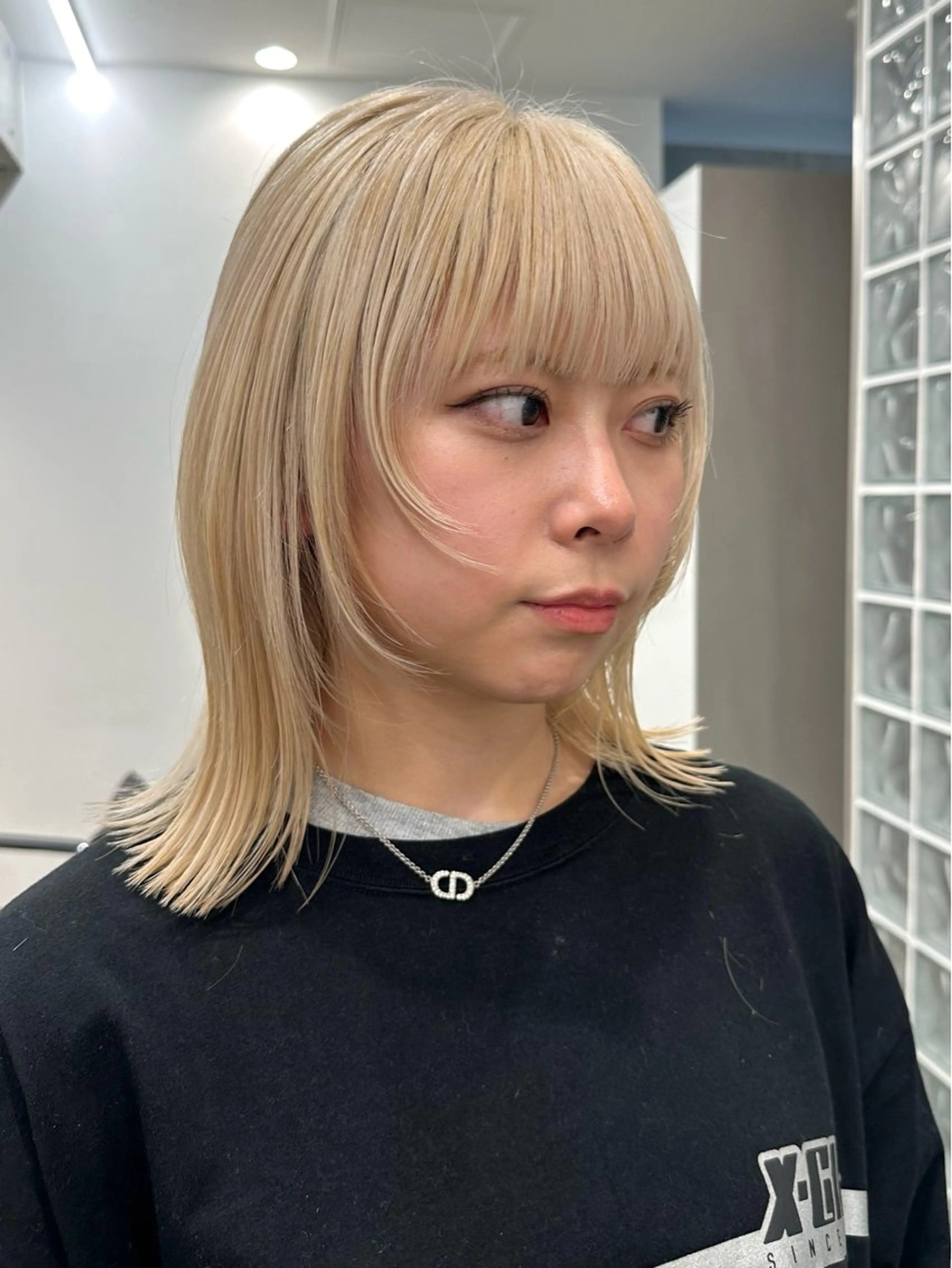 ミディアム レイヤーカット ハイライト🌟/ ボブ/豊田のヘアスタイル