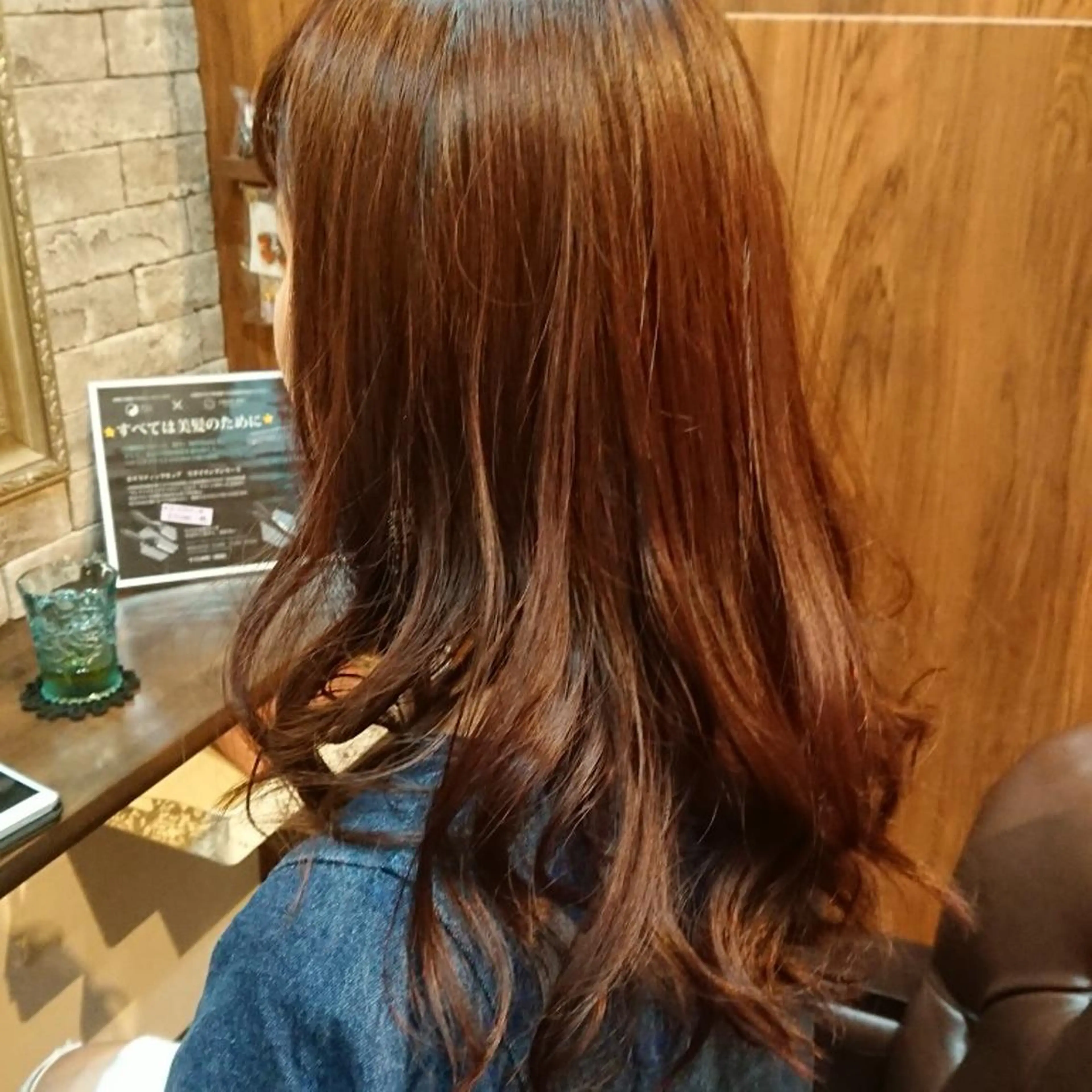 ミディアム カラー ヘアカラー トリートメント 美髪 カラーリストのヘアスタイル