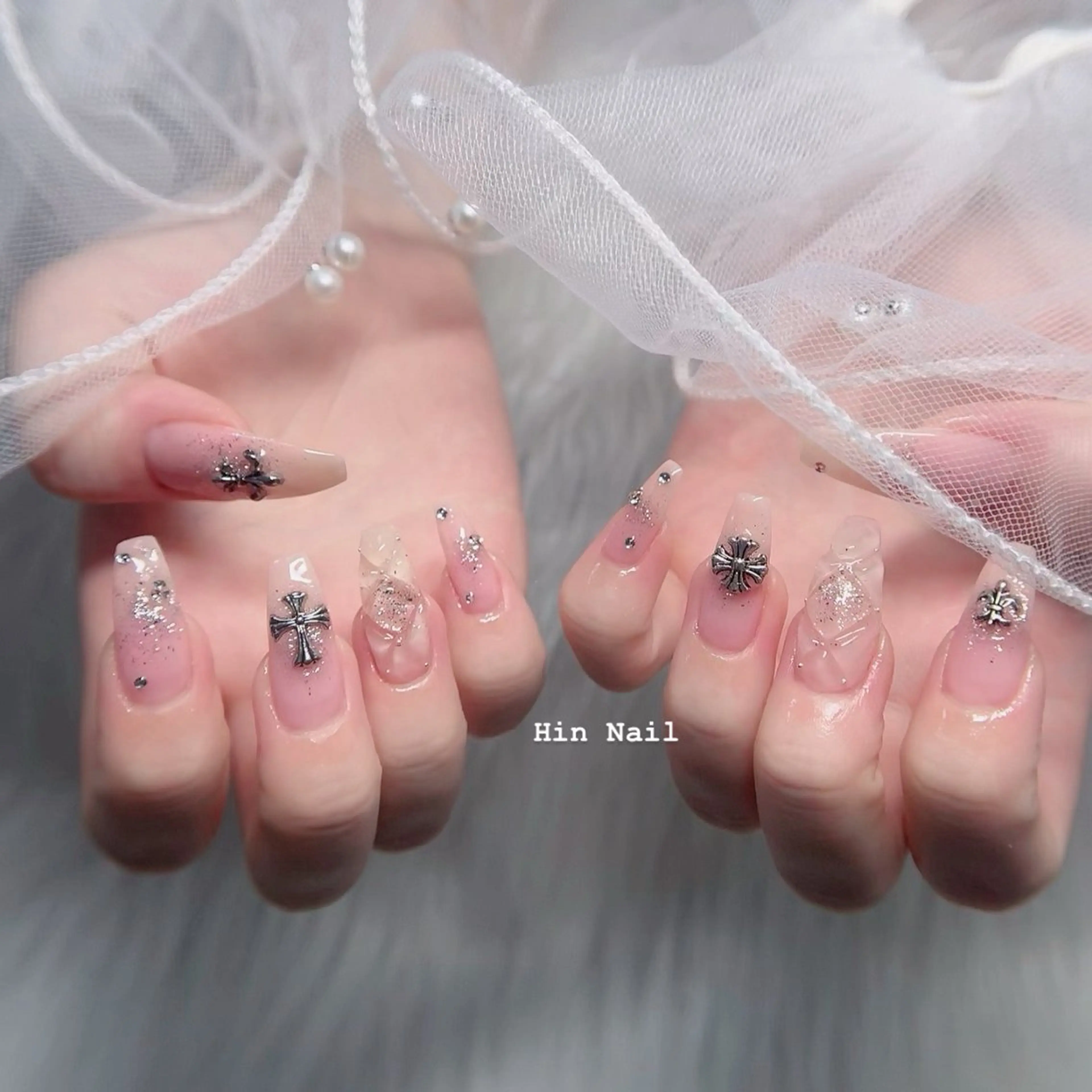 ネイル ハンドネイル HIN NAILのネイルデザイン