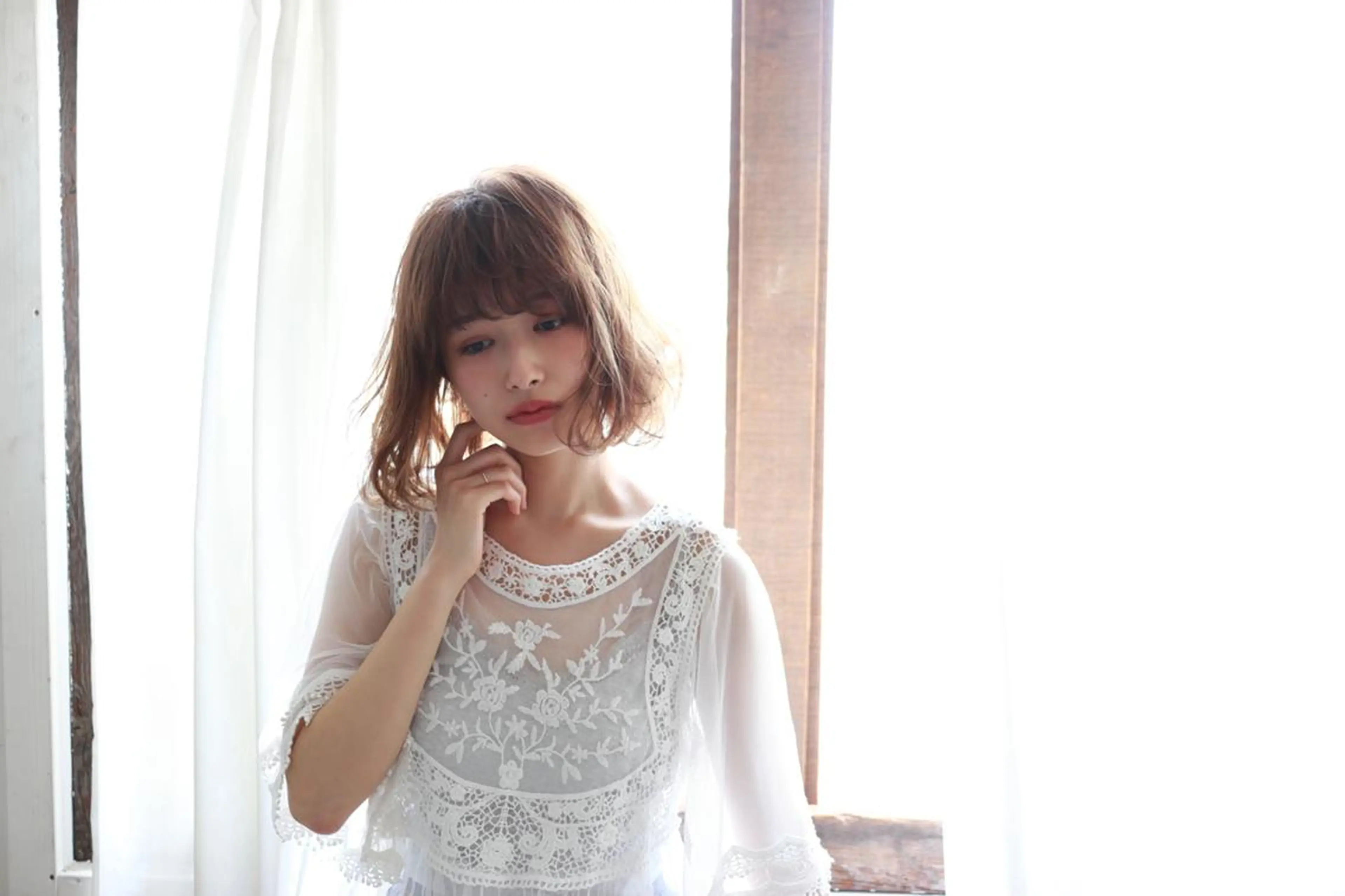 ミディアム カラー ベージュカラー ショート・ボブ💫 シブヤトモヒロのヘアスタイル