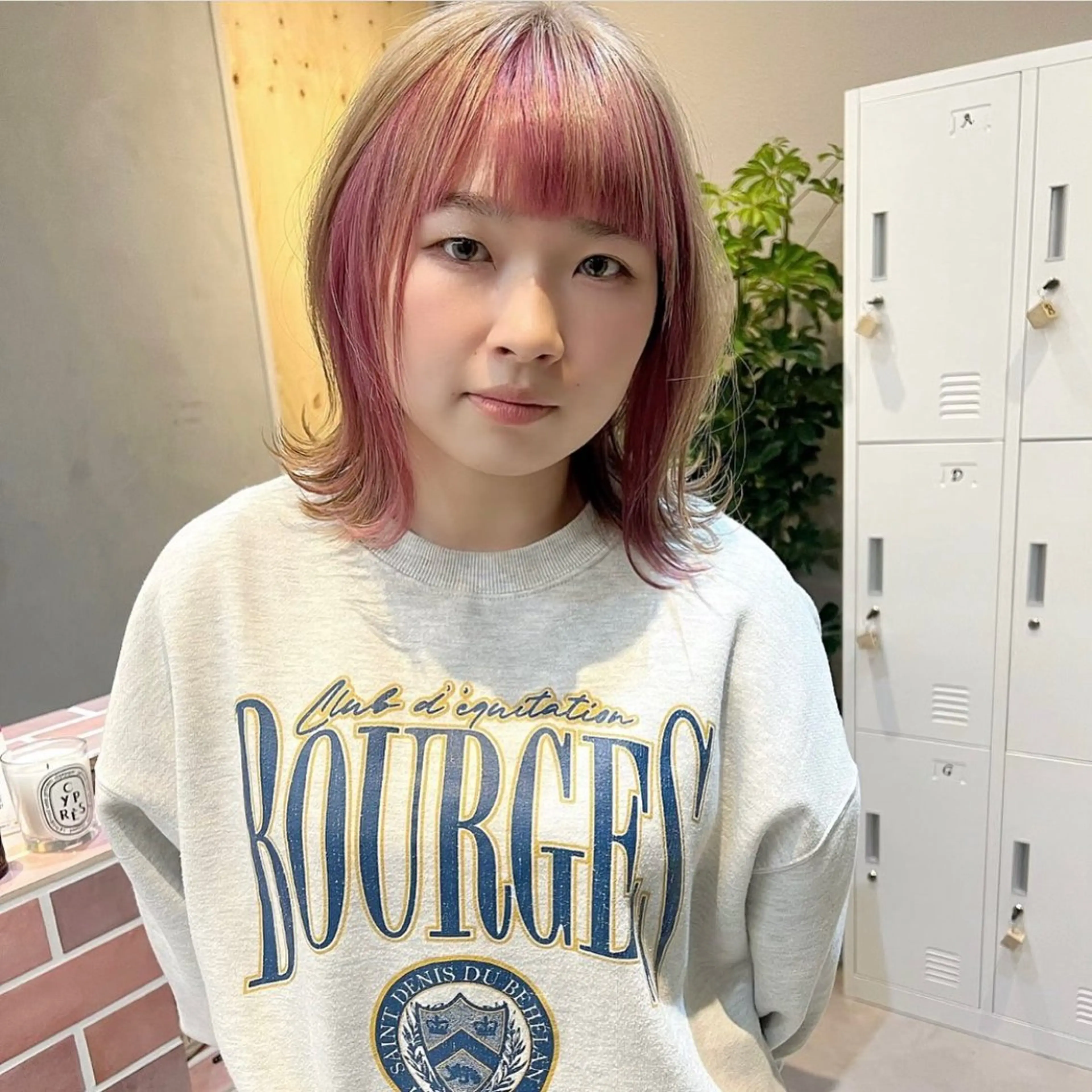 ミディアム カラー cope'u  emu所属・cope'u moneのヘアスタイル