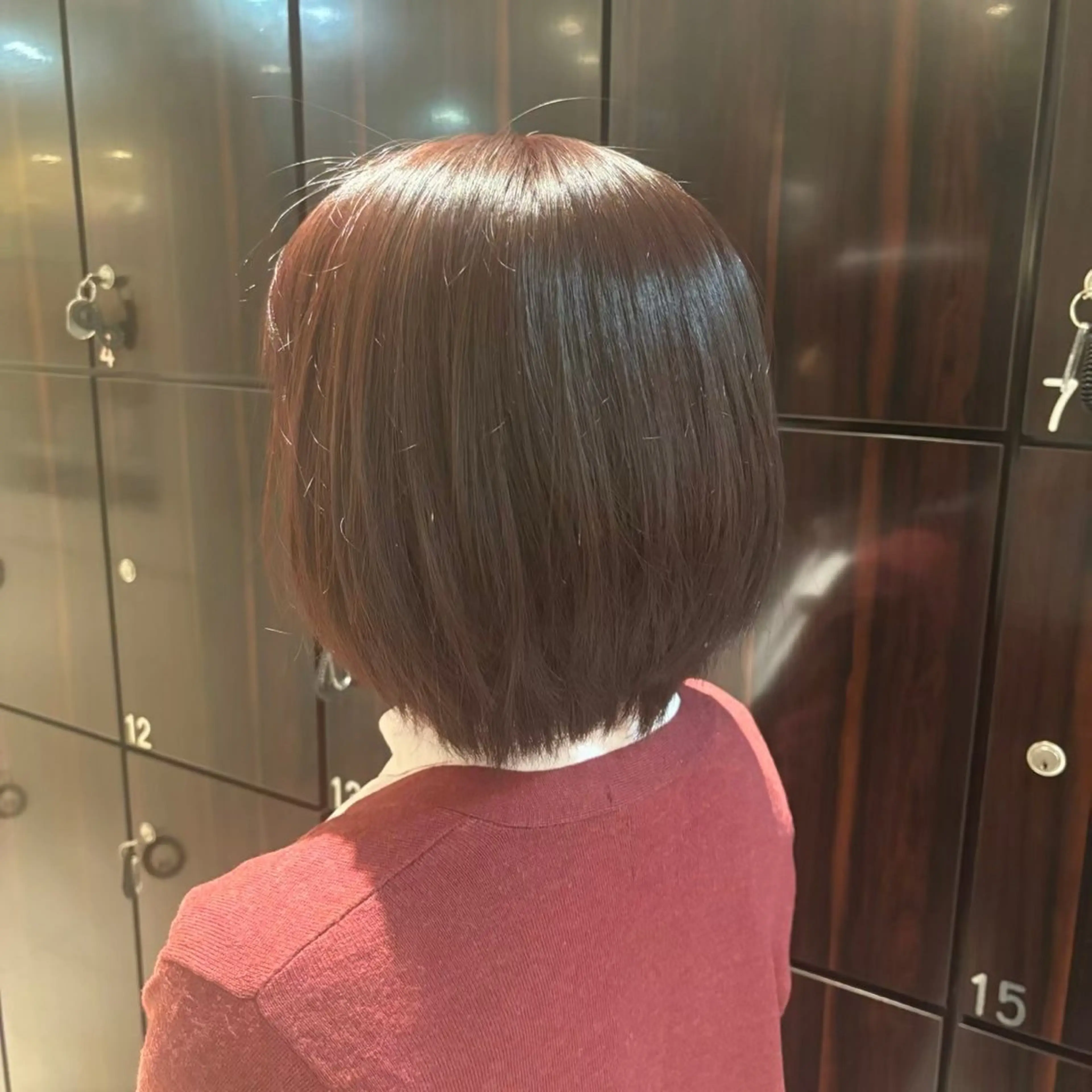 カラー レナークアリア 武田明花音のヘアスタイル