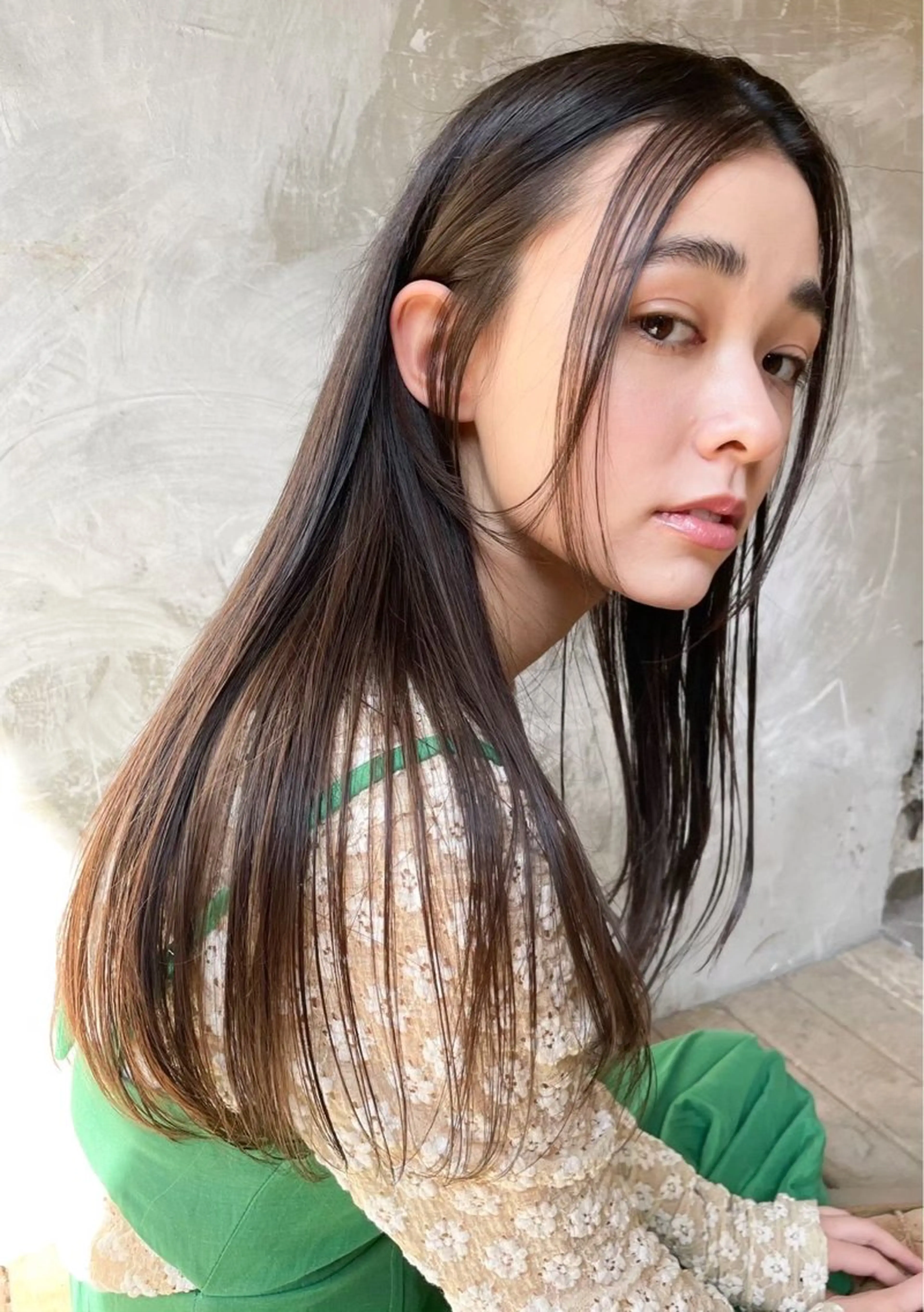 ミディアム カラー パーマ ヘアアレンジ メンズ キッズ カット ヘアカラー トリートメント ヘアセット 丁寧なカウンセリング 🌿Chiemi🌿のヘアスタイル
