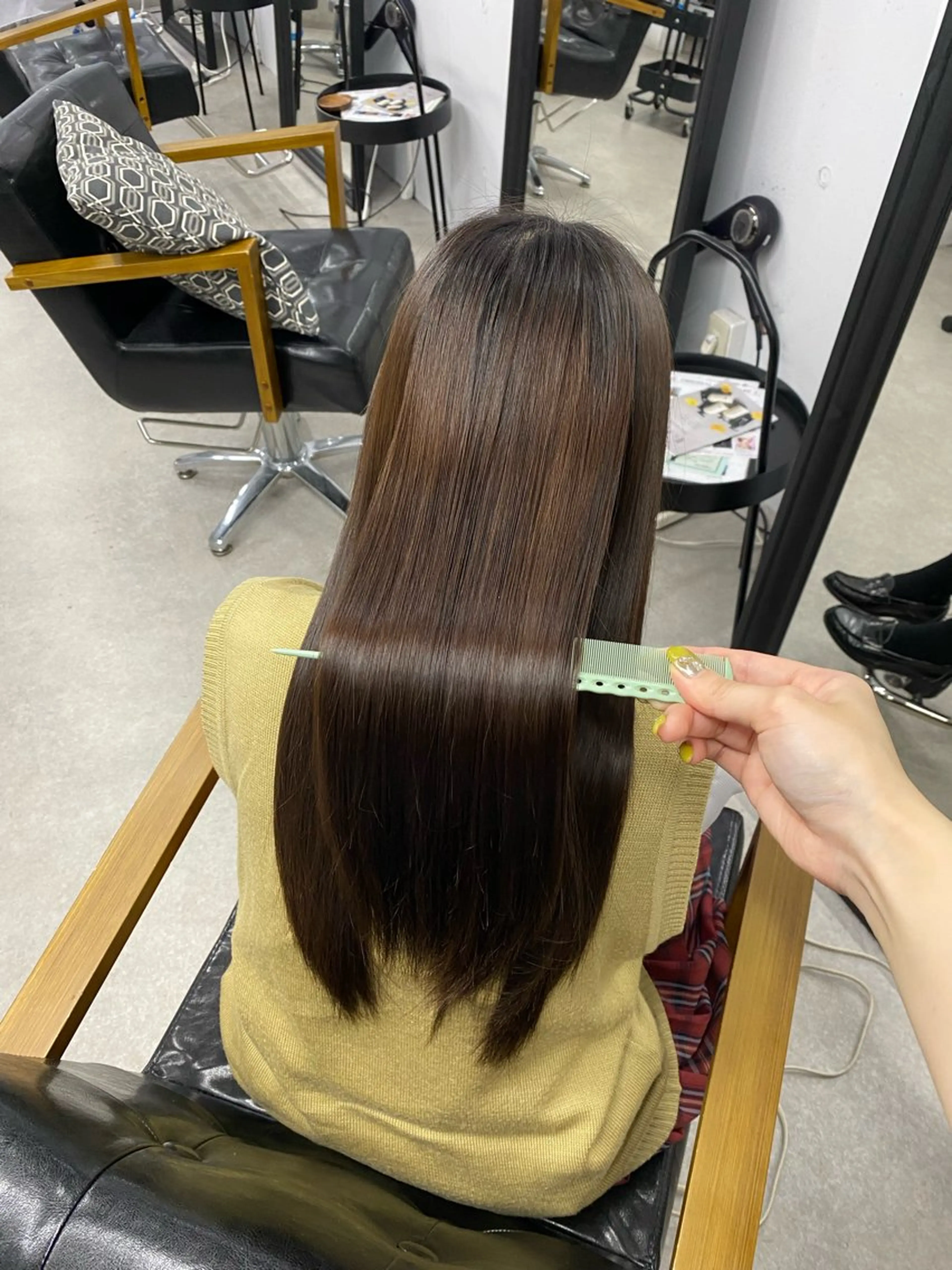 ロング 縮毛矯正 太田 すず香のヘアスタイル