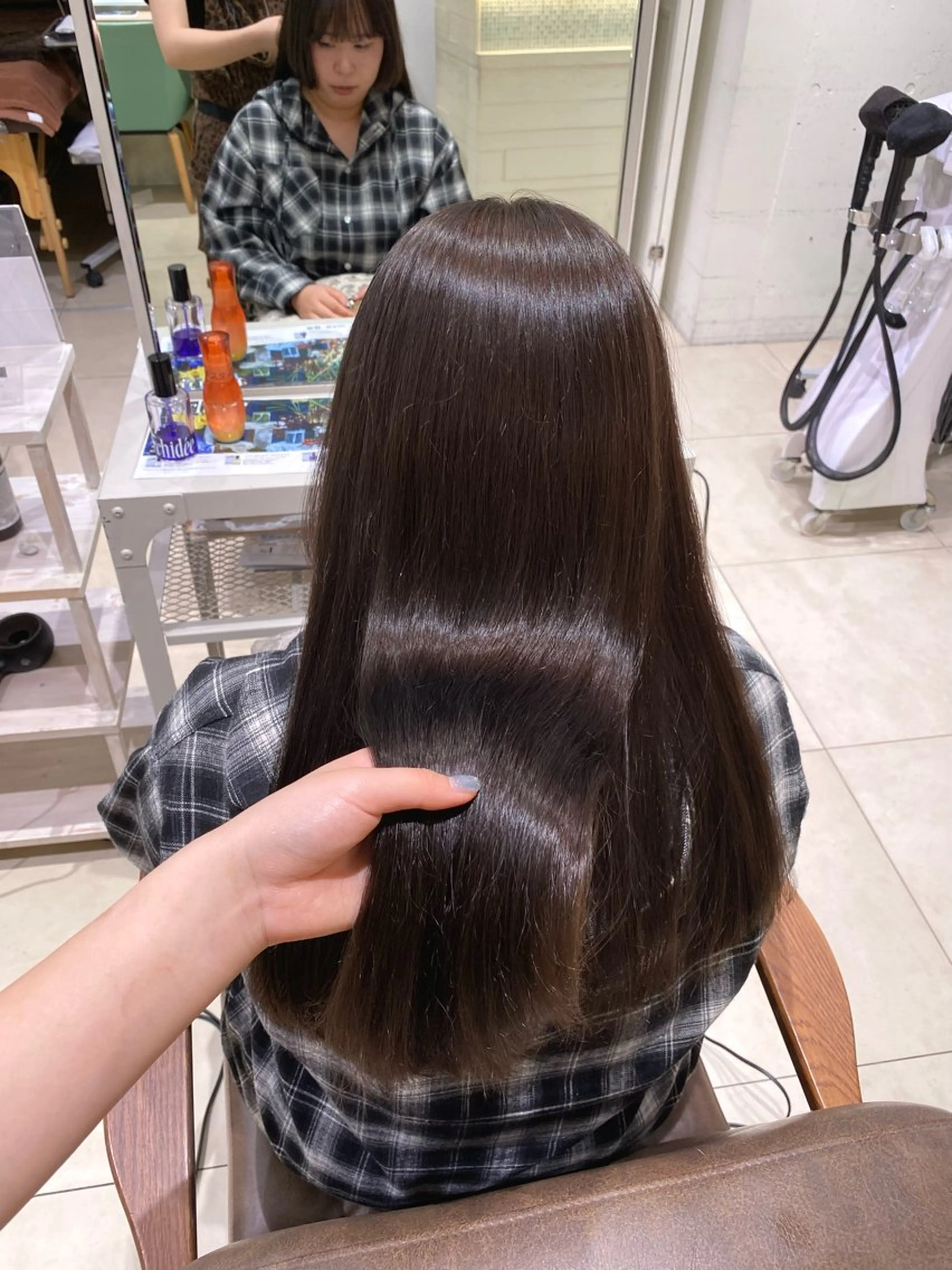 ロング ヘアカラー 暖色カラー🍒ヘア セット🎀✨Ainaのヘアスタイル