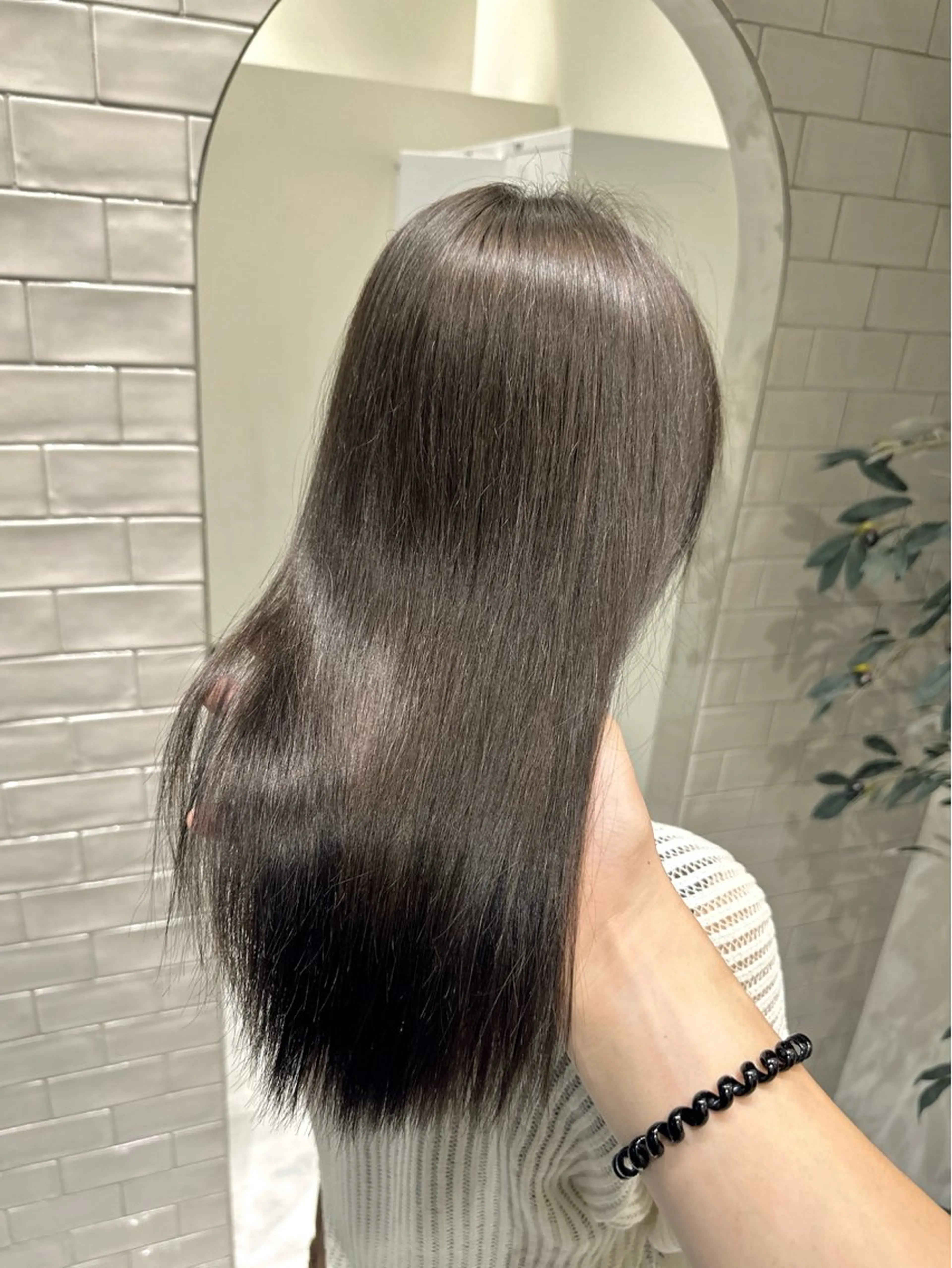 ミディアム カラー ブリーチ グレージュ ブリーチなしカラー ヘアカラー トリートメント LUMO所属・矢野 晃平のヘアスタイル