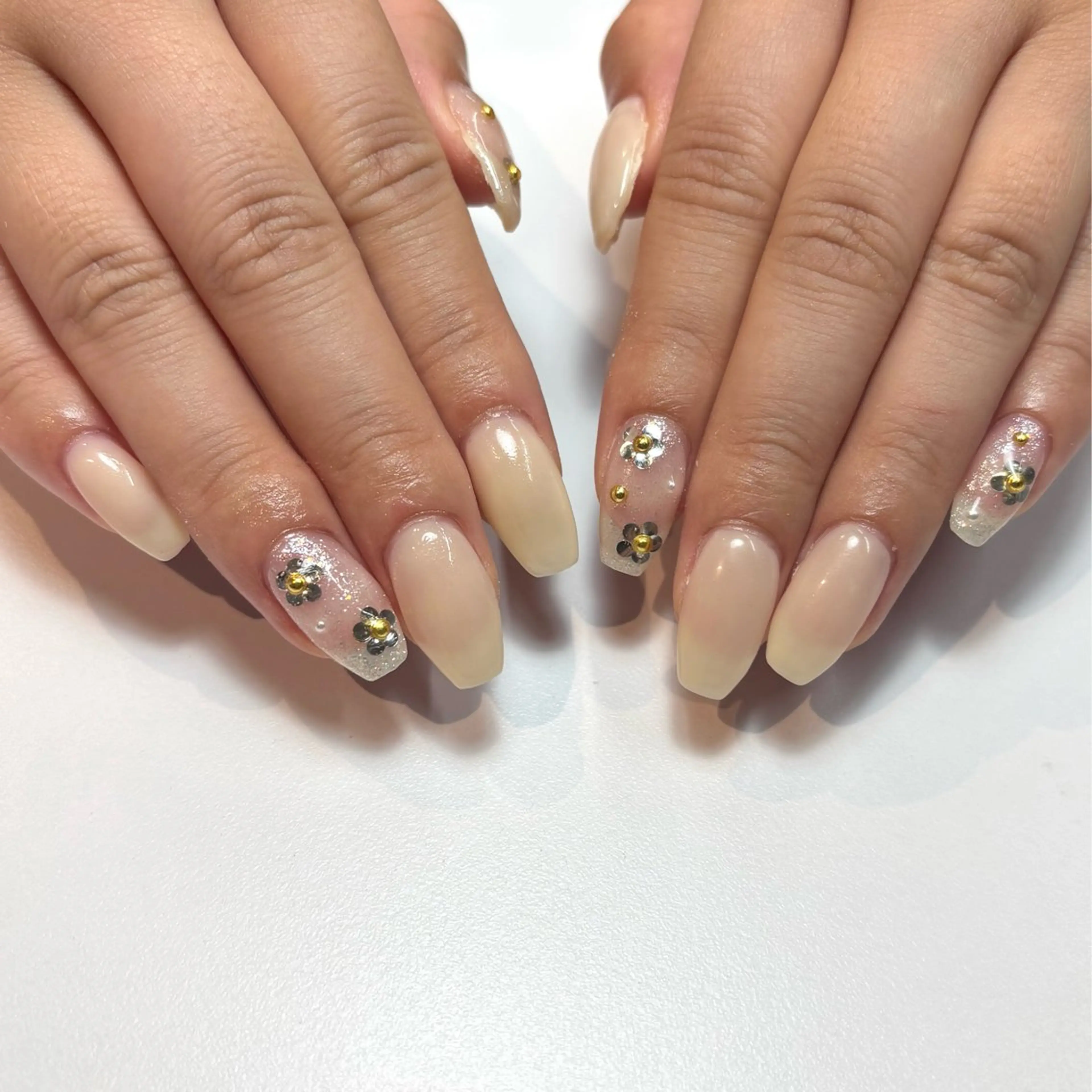 ネイル BOTA NAIL 🪽UMIのネイルデザイン