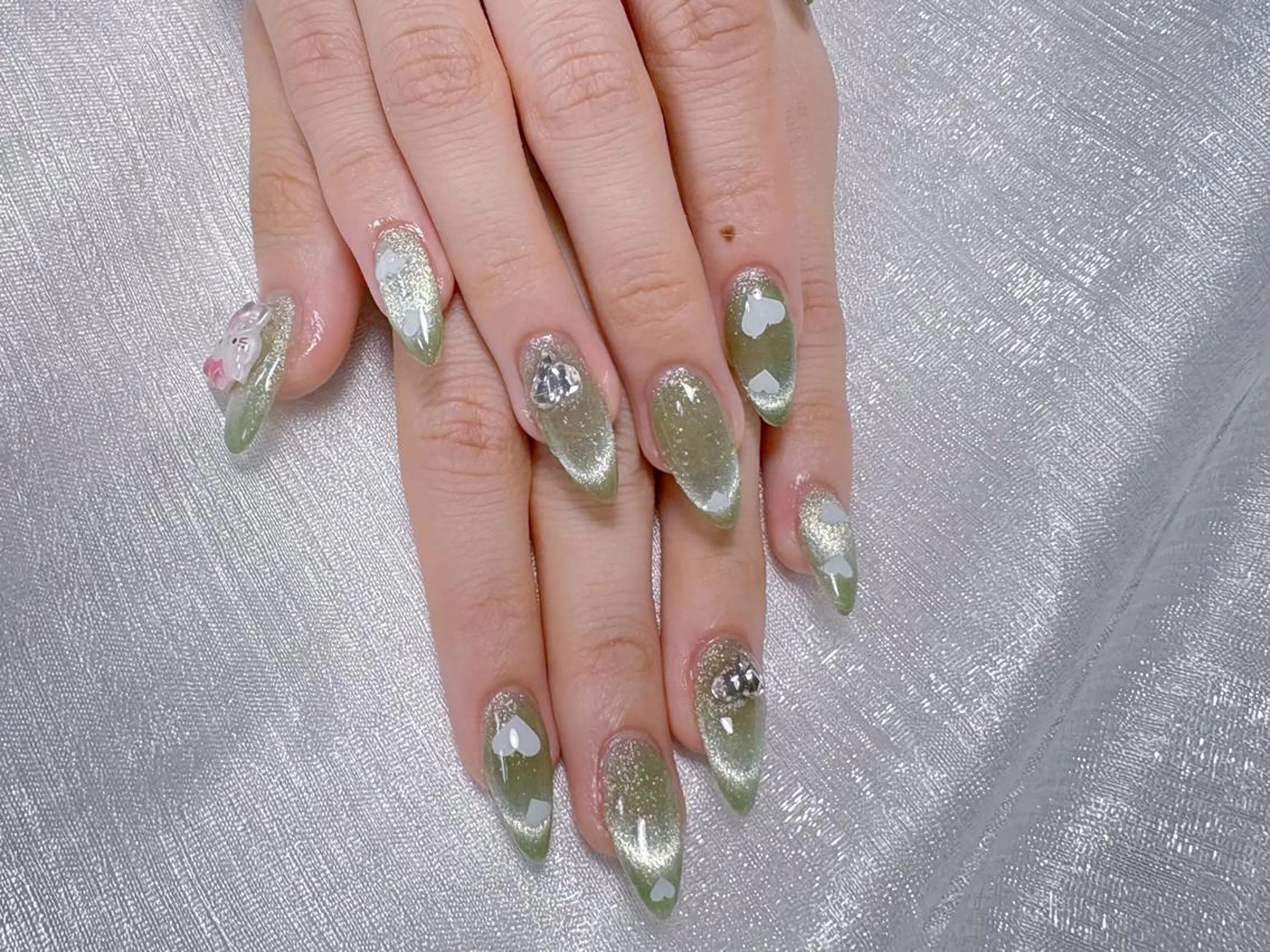 ネイル 🎀彩羽チップ 長さだし専門🎀のネイルデザイン