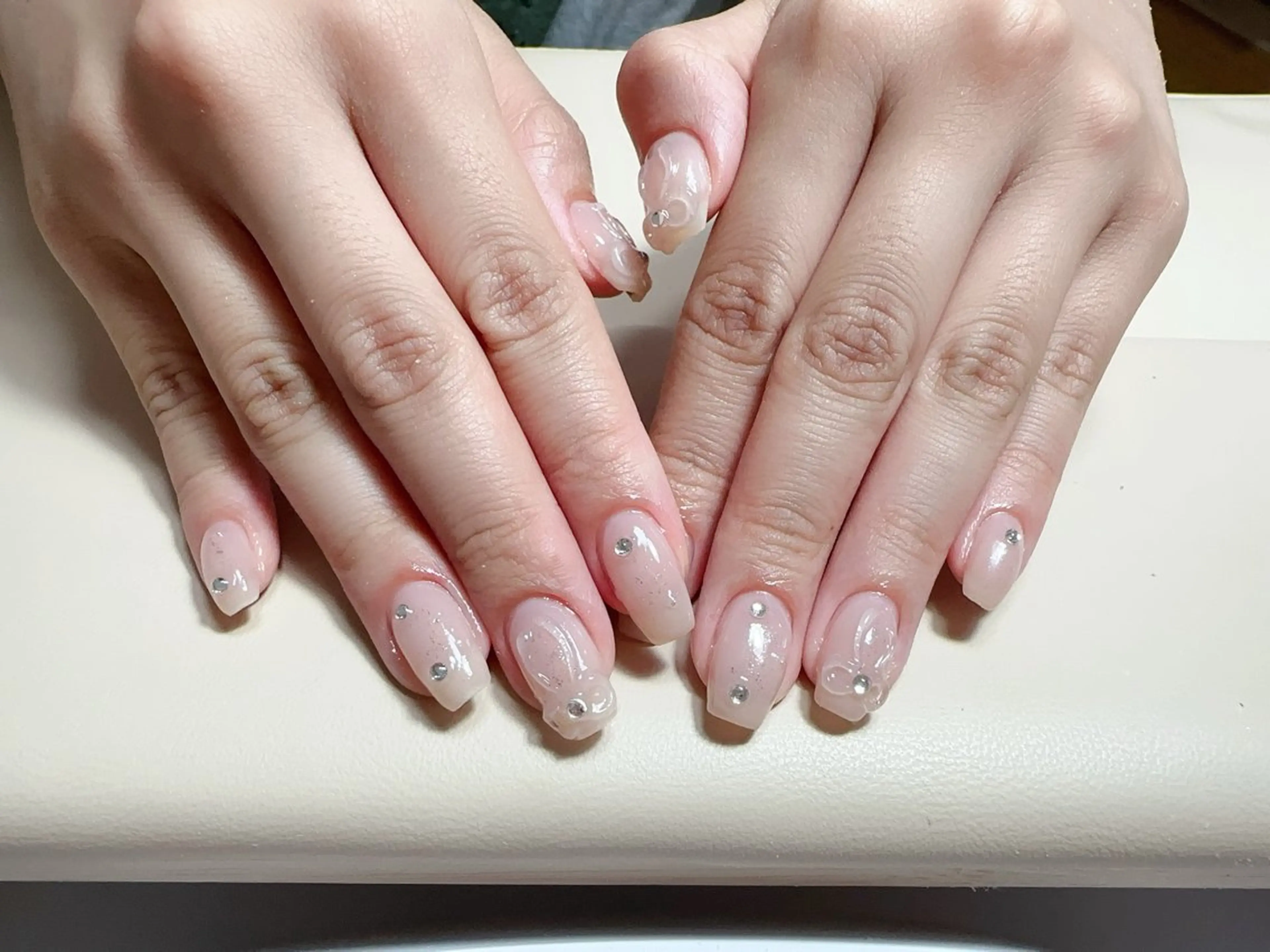 ネイル ハンドネイル NAIL CIRCLESのネイルデザイン