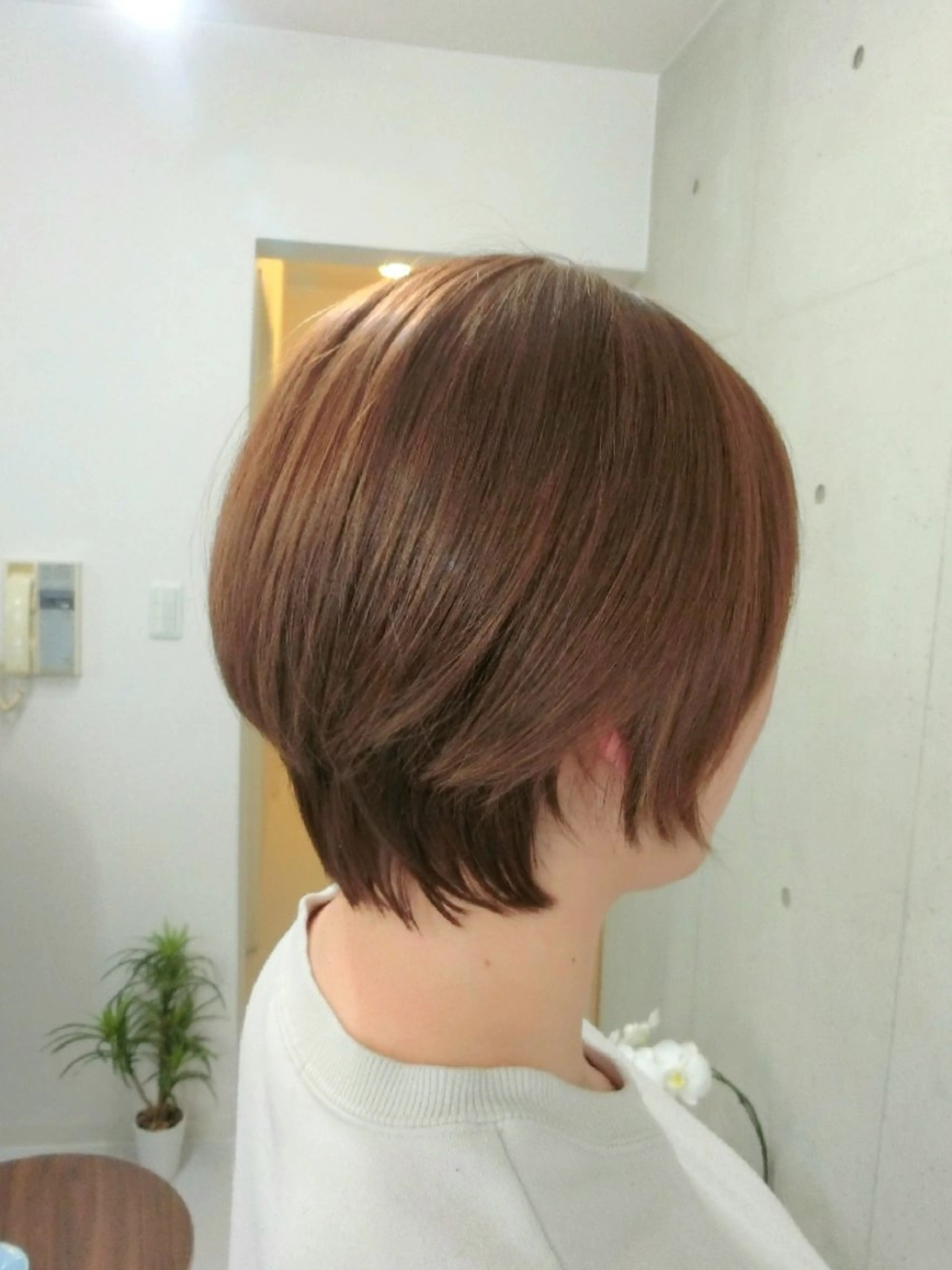 ショート カラー カット ヘアカラー トリートメント ma cherie 三浦直美のヘアスタイル