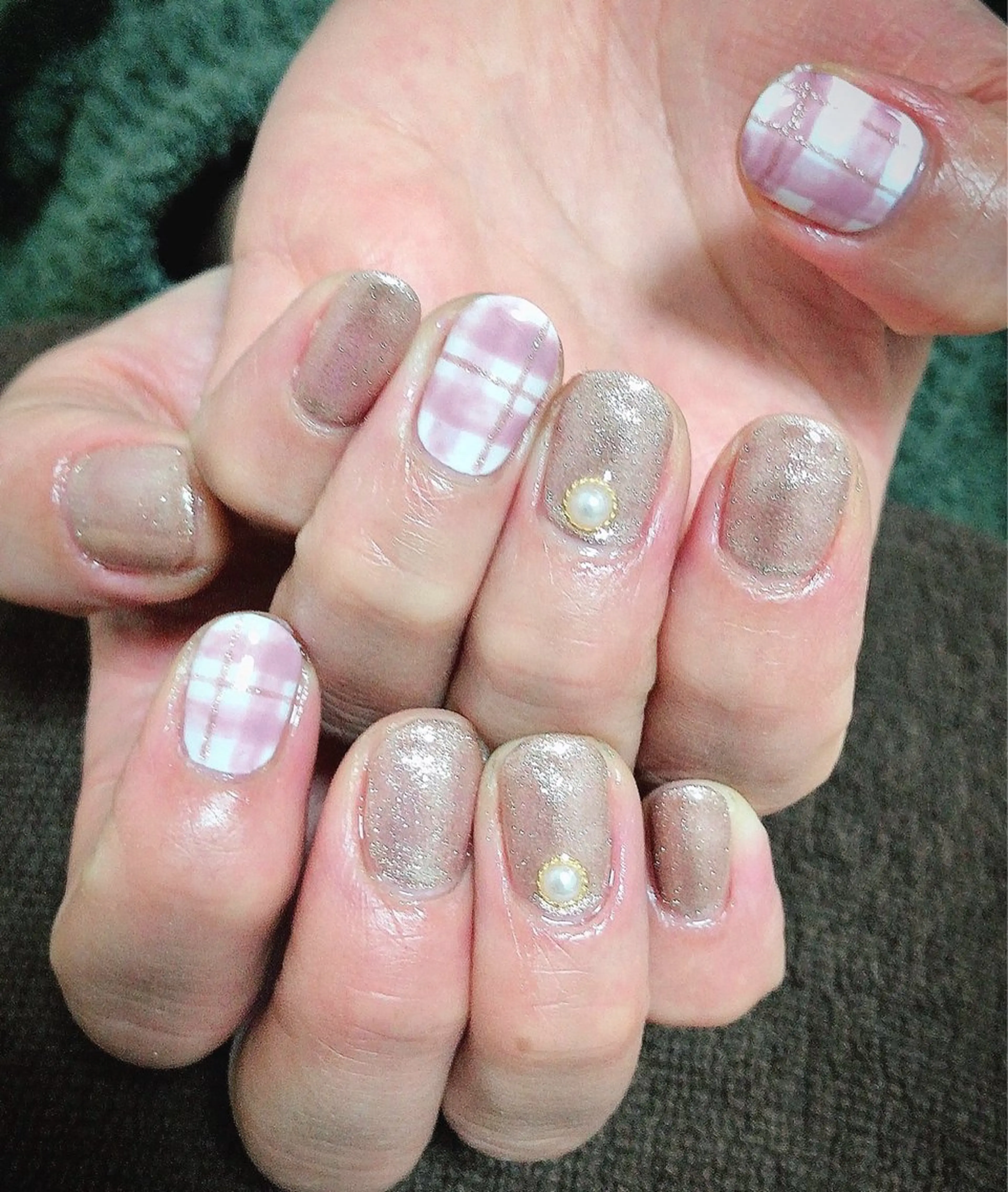 ハンドネイル(アート片手各1〜2本・オフなし)の写真