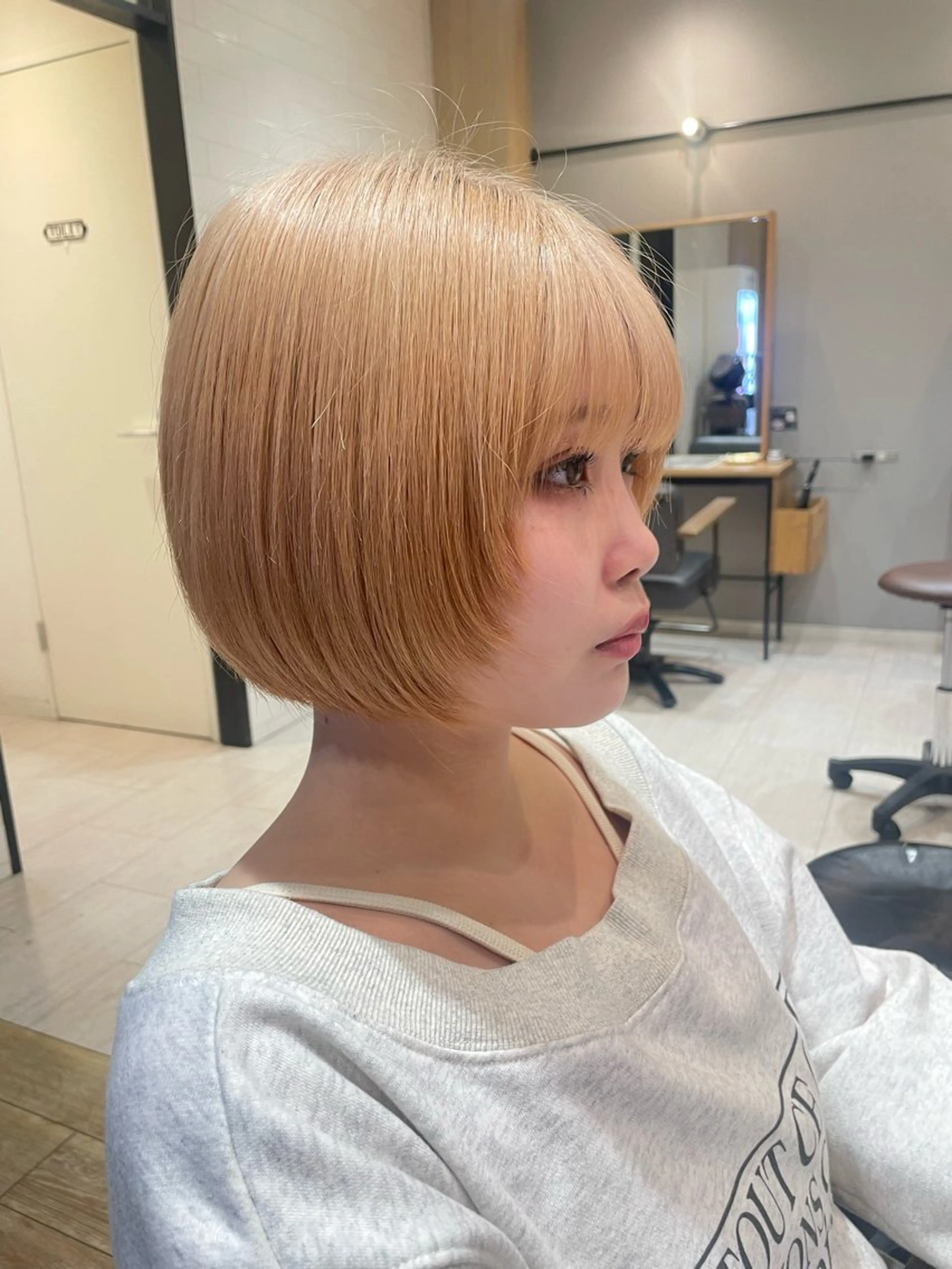 ショート 顔周りカット レイヤーカット FOCUS柏所属・長岡 つばさのヘアスタイル