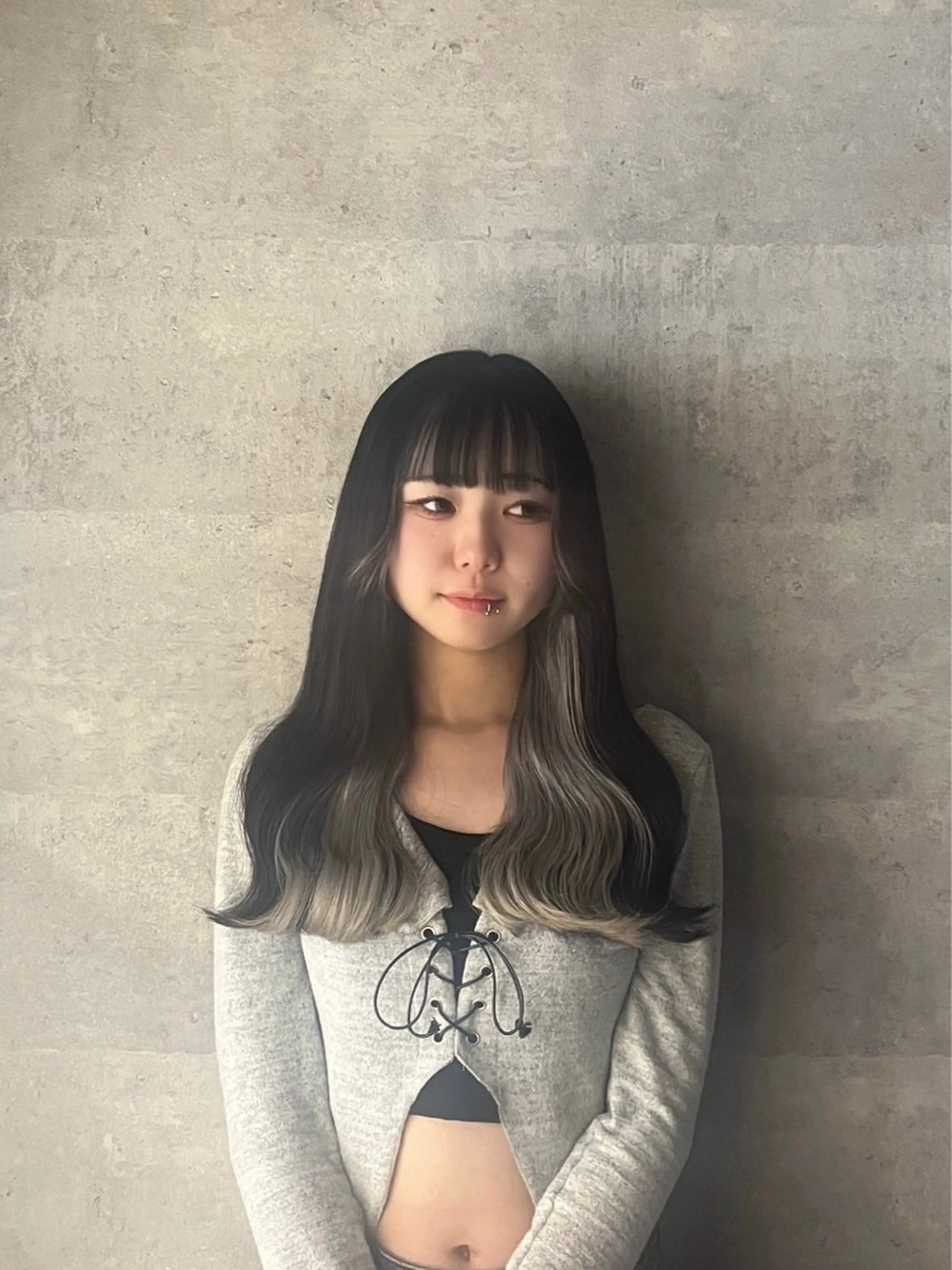 ロング カット ヘアカラー ヘアサロンCoReha所属・CoReha🌟 しおんのヘアスタイル