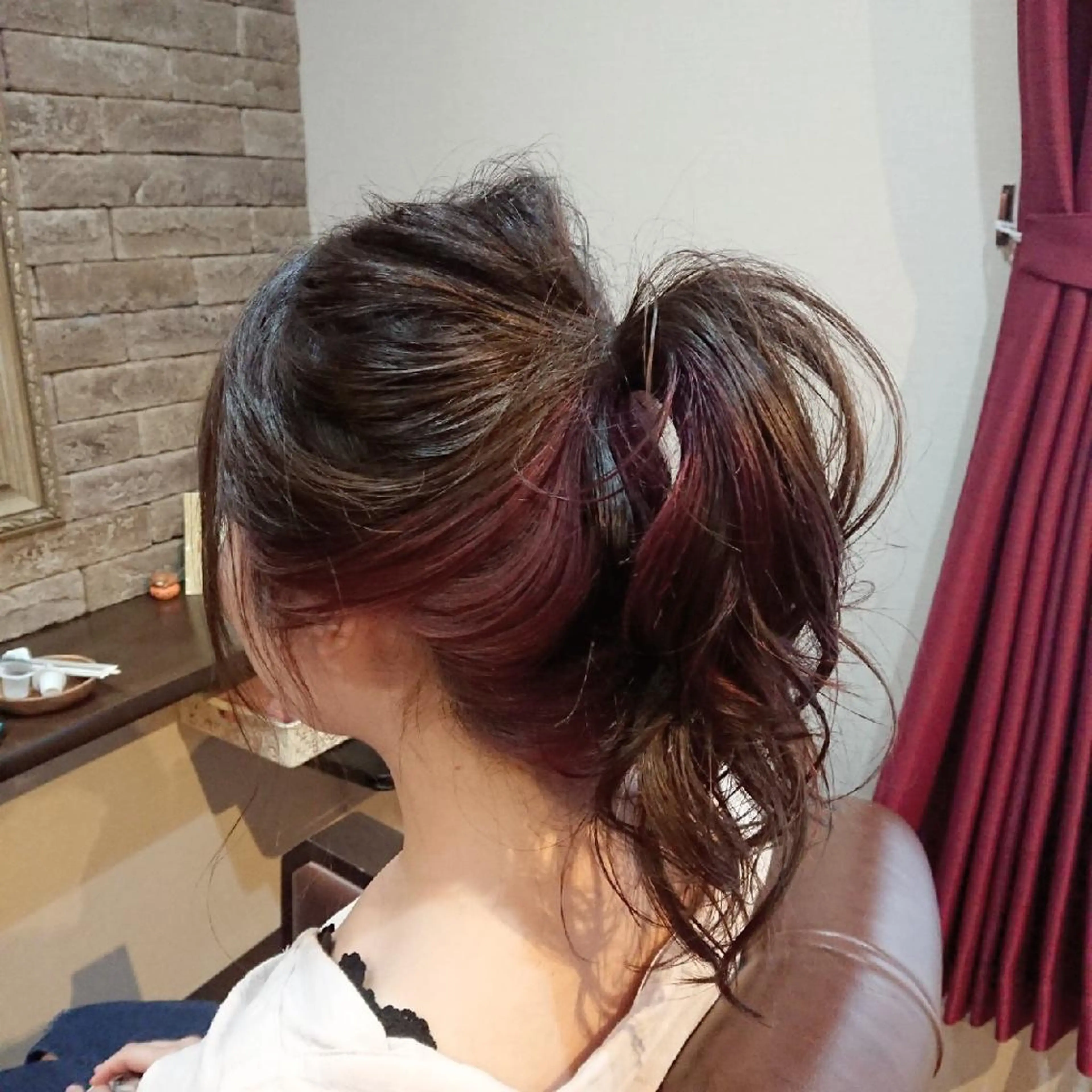 セミロング カラー ヘアカラー トリートメント 美髪 カラーリストのヘアスタイル