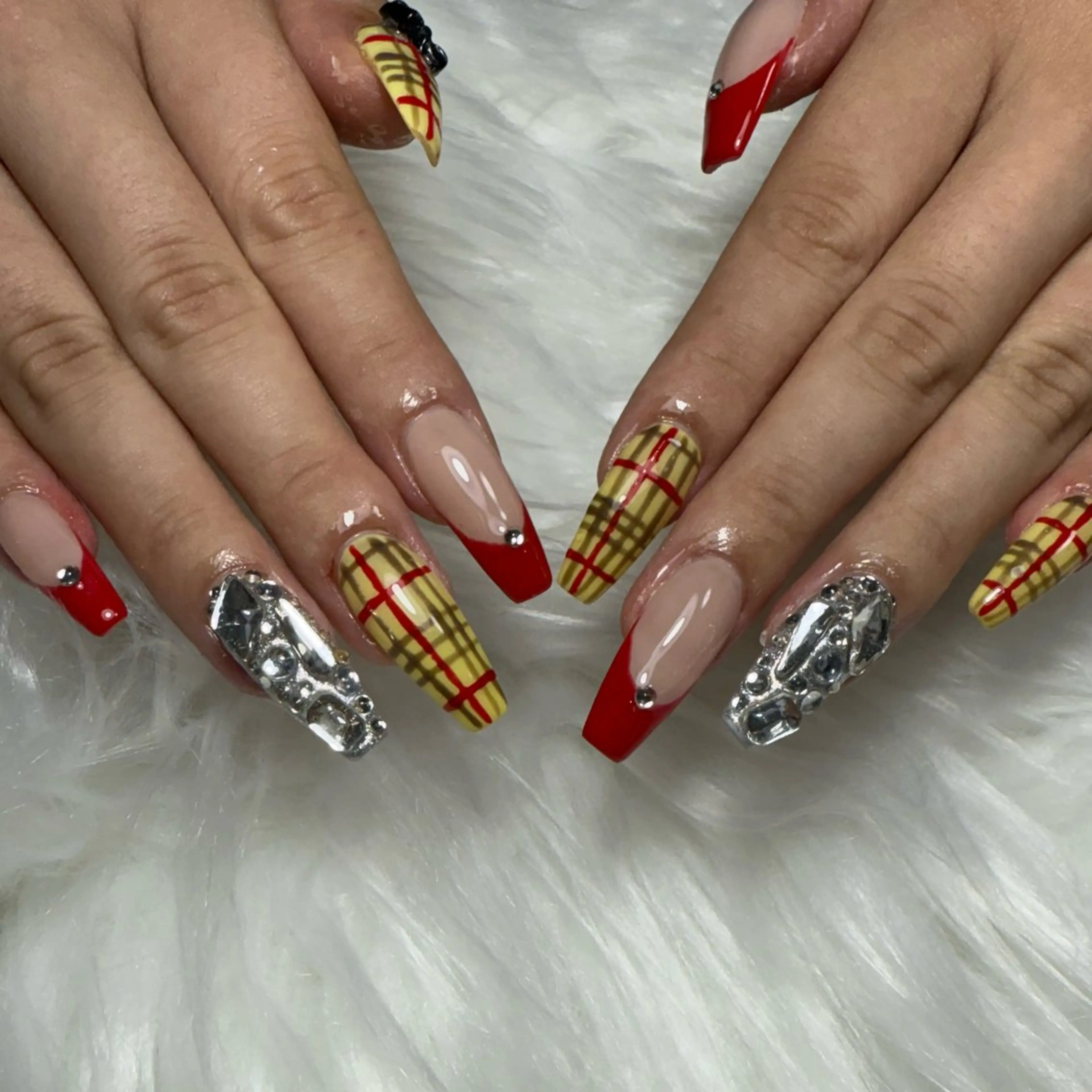 ネイル 持ち込み ハンドネイル L'ino nailのネイルデザイン