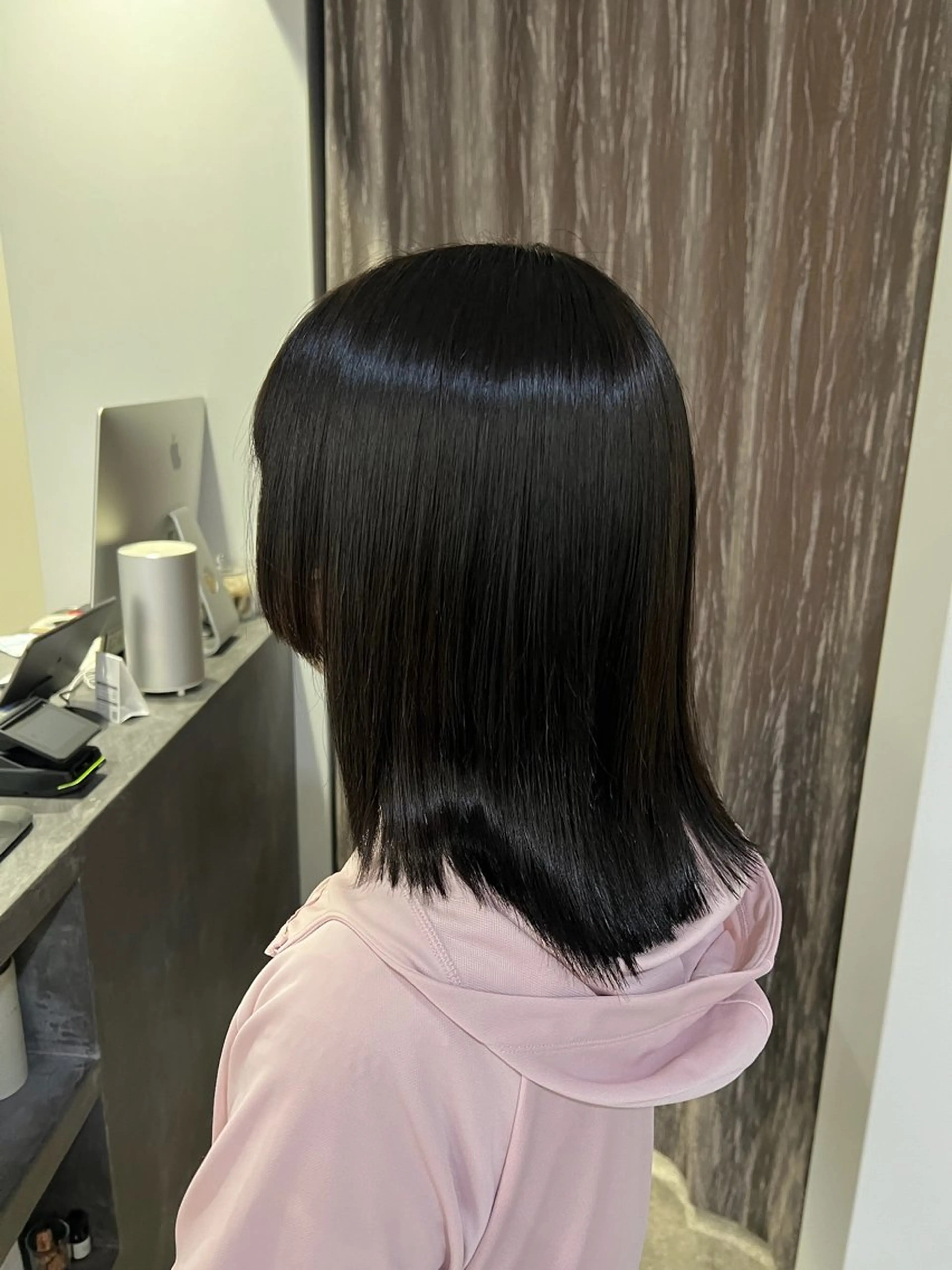 ミディアム ヘアカラー 小番 茜海のヘアスタイル