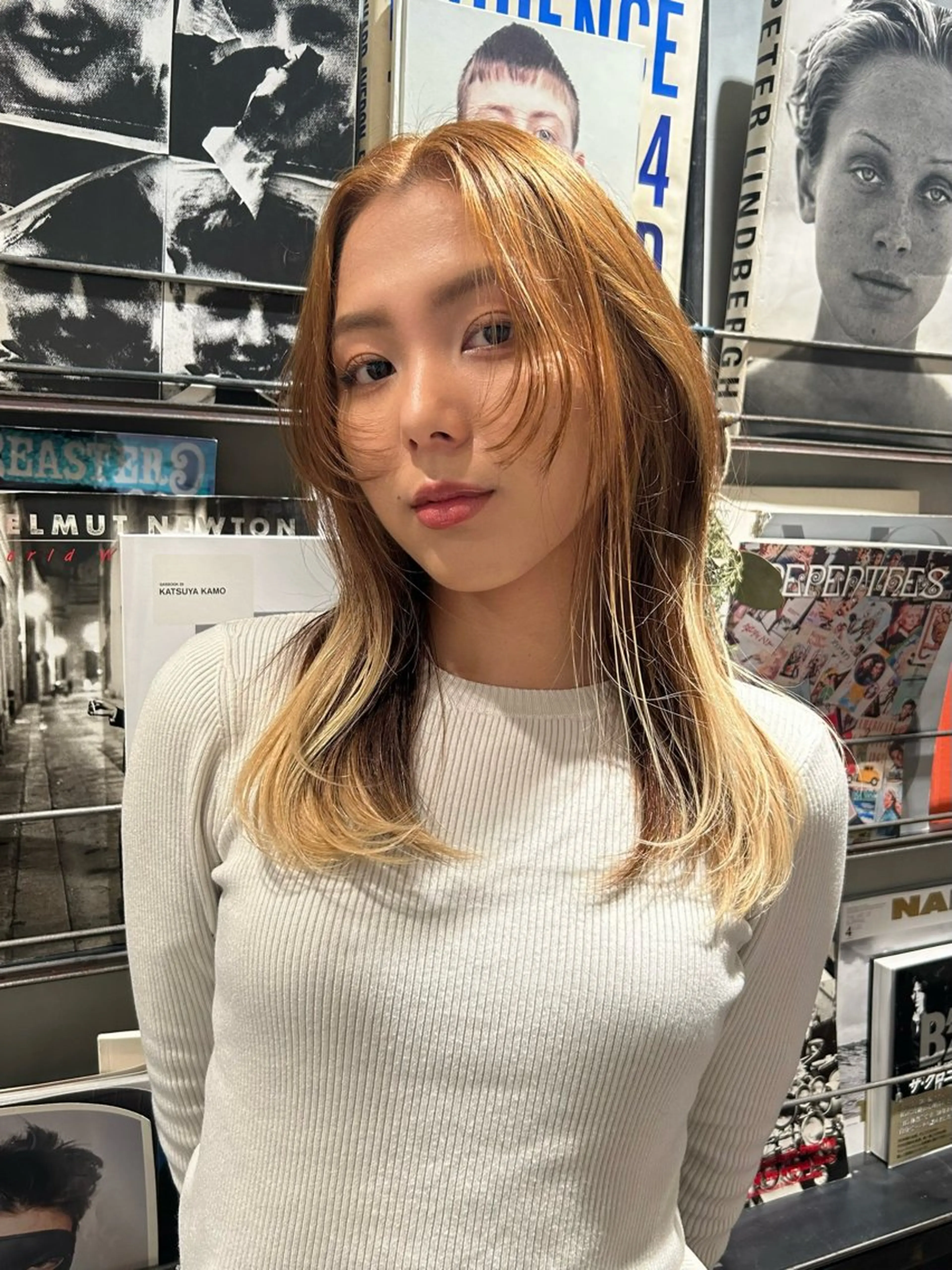 セミロング カラー ヘアカラー トリートメント デザインカラー❤︎ イシイレイのヘアスタイル