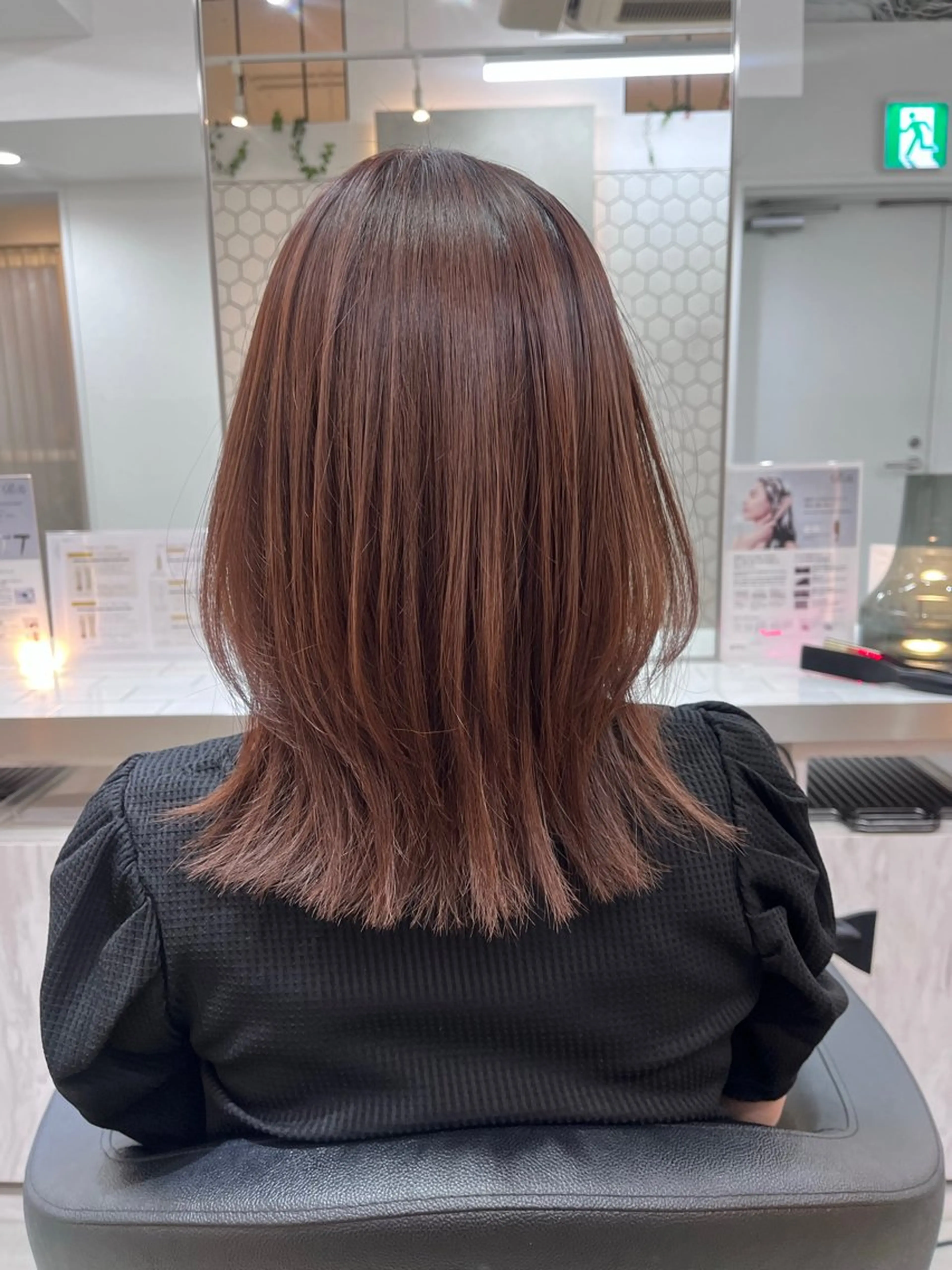 ミディアム カラー カット ヘアカラー トリートメント Ｖｉｏｔ  銀座 樋口 桃佳のヘアスタイル