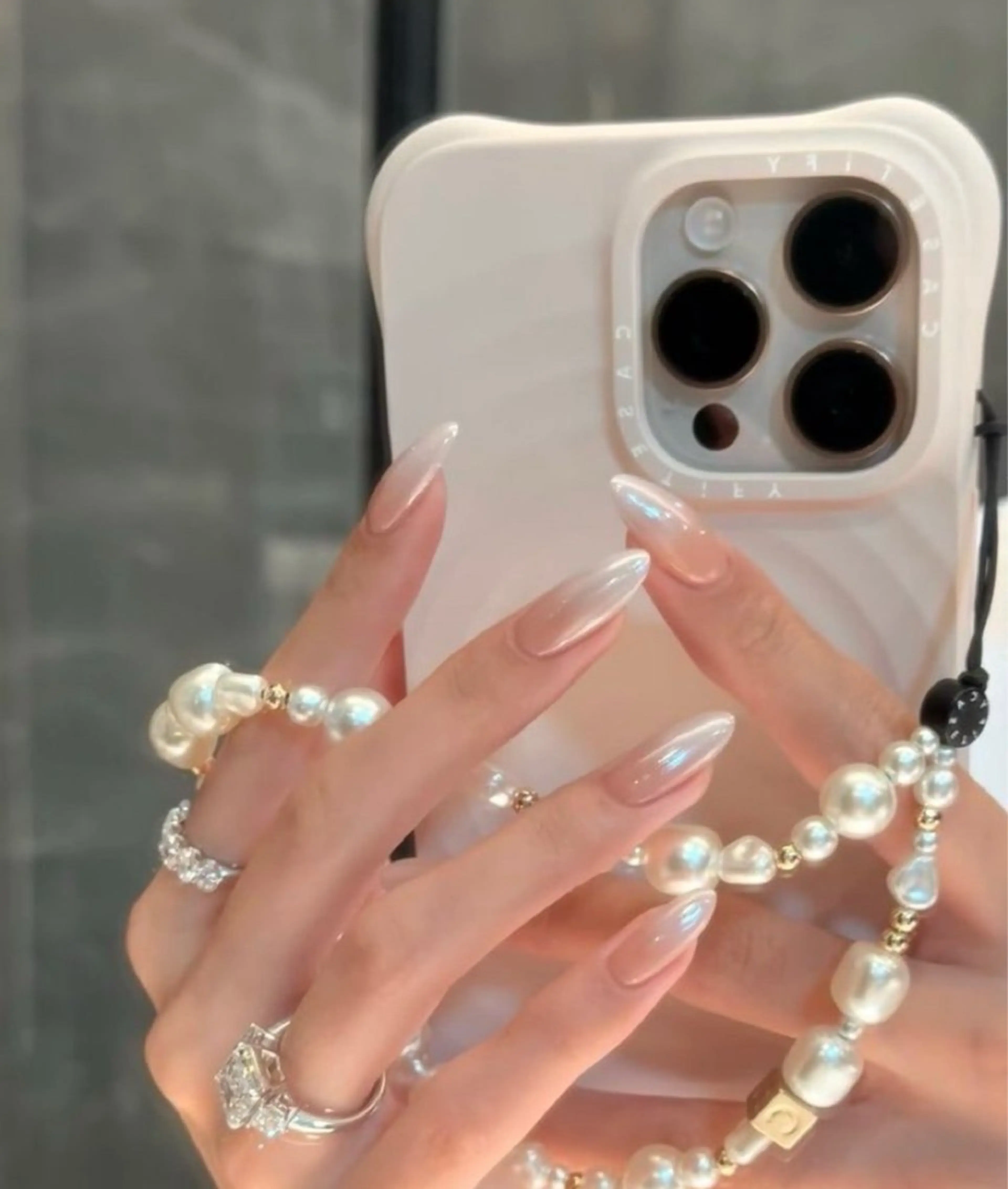 ネイル アートネイル オーロラネイル チークネイル フレンチネイル ガラスフレンチ 🎀🎀YooLi Nail Salonのネイルデザイン