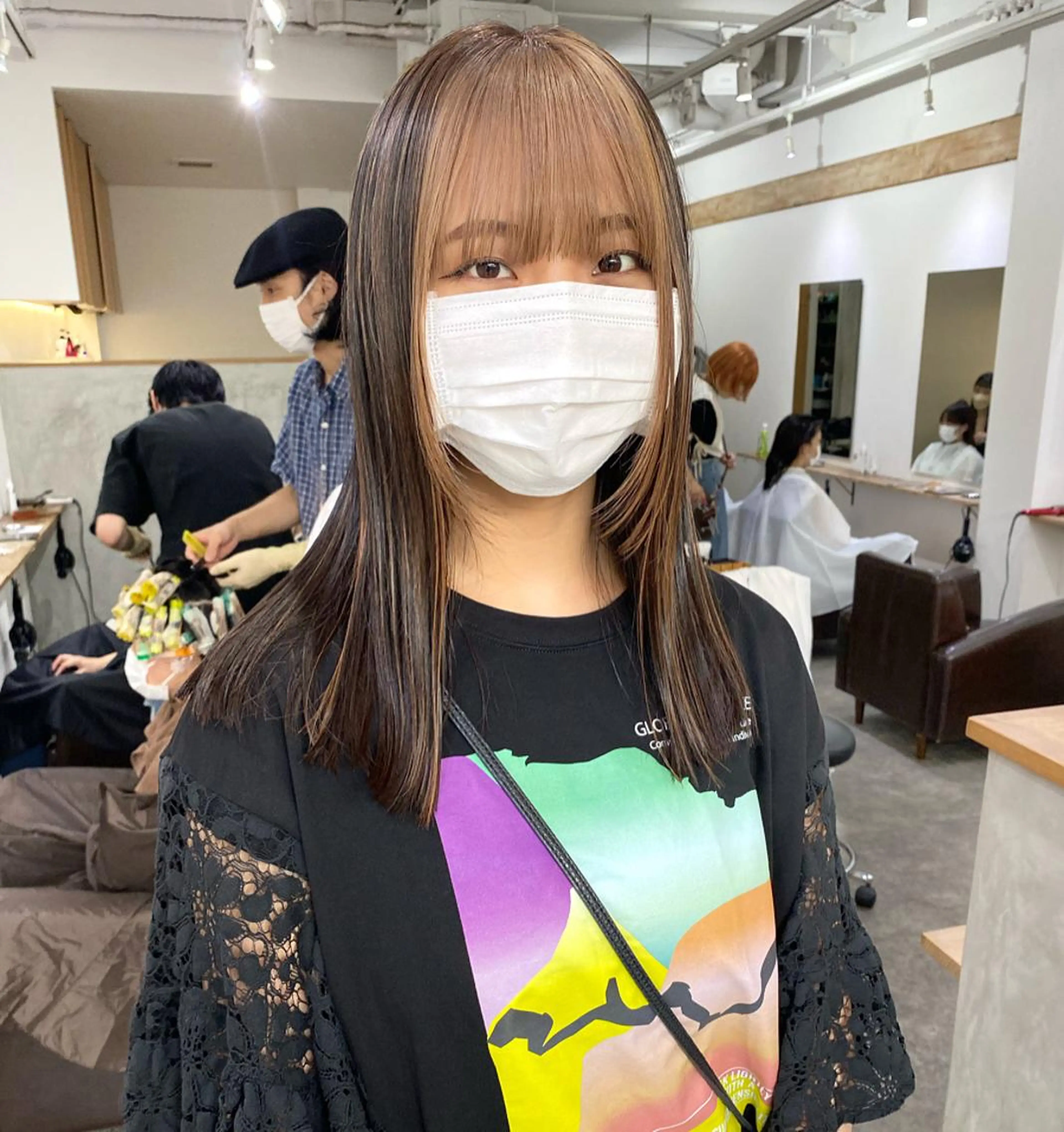 ミディアム カラー ブリーチ ハイライトカラー ハイライト カット ヘアカラー トリートメント 森貴裕/ベージュ/ パーマ/オリーブのヘアスタイル