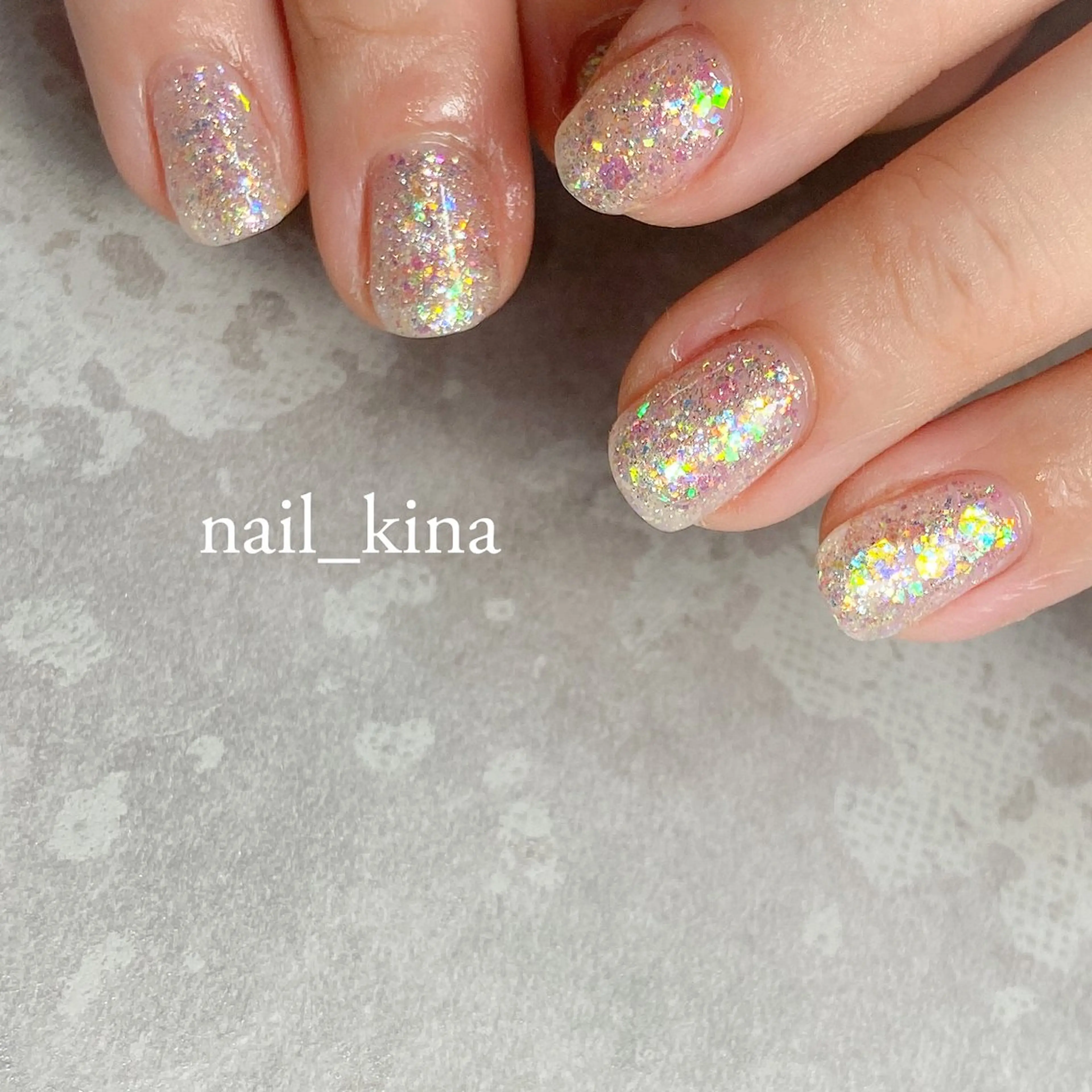 ネイル キラキラネイル ワンカラーネイル 冬ネイル ハンドネイル nail_ kinaのネイルデザイン