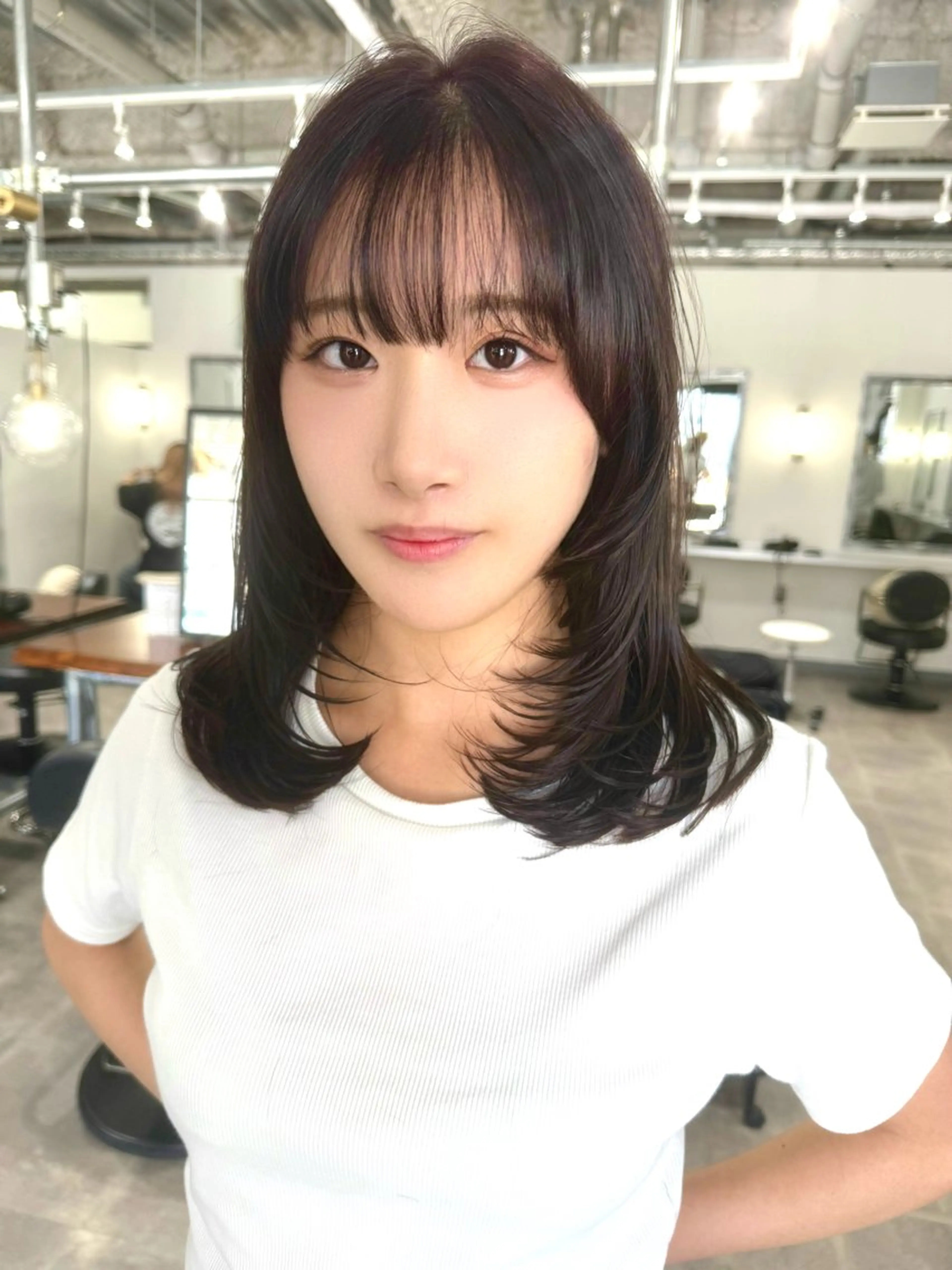 ミディアム ボブ 外国人風カラー ハイレイヤー ハイライト 髪質改善 篠崎 佑季のヘアスタイル