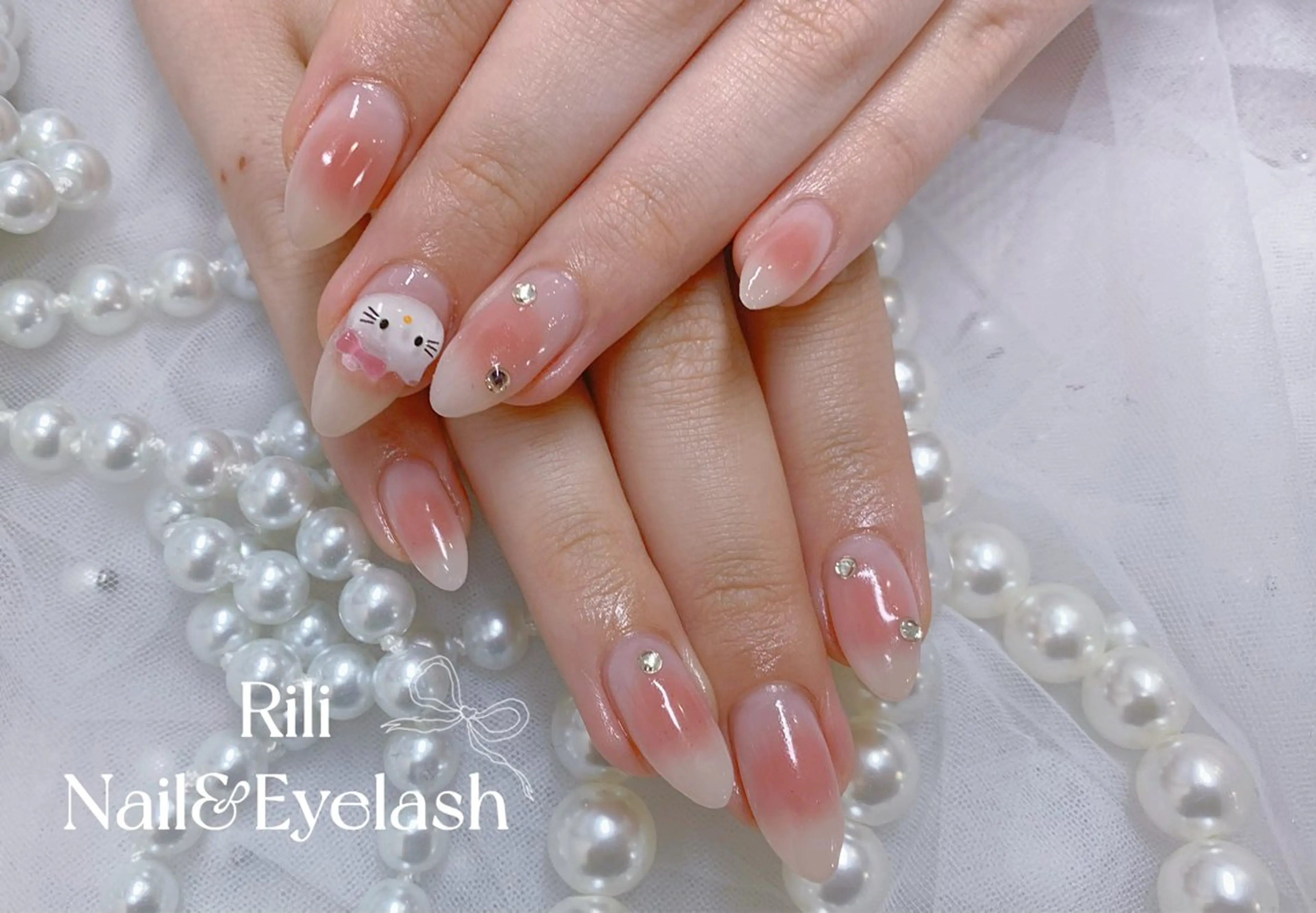 ショート ハンドネイル Rili nail  eyelash所属・Rili Nailのネイルデザイン