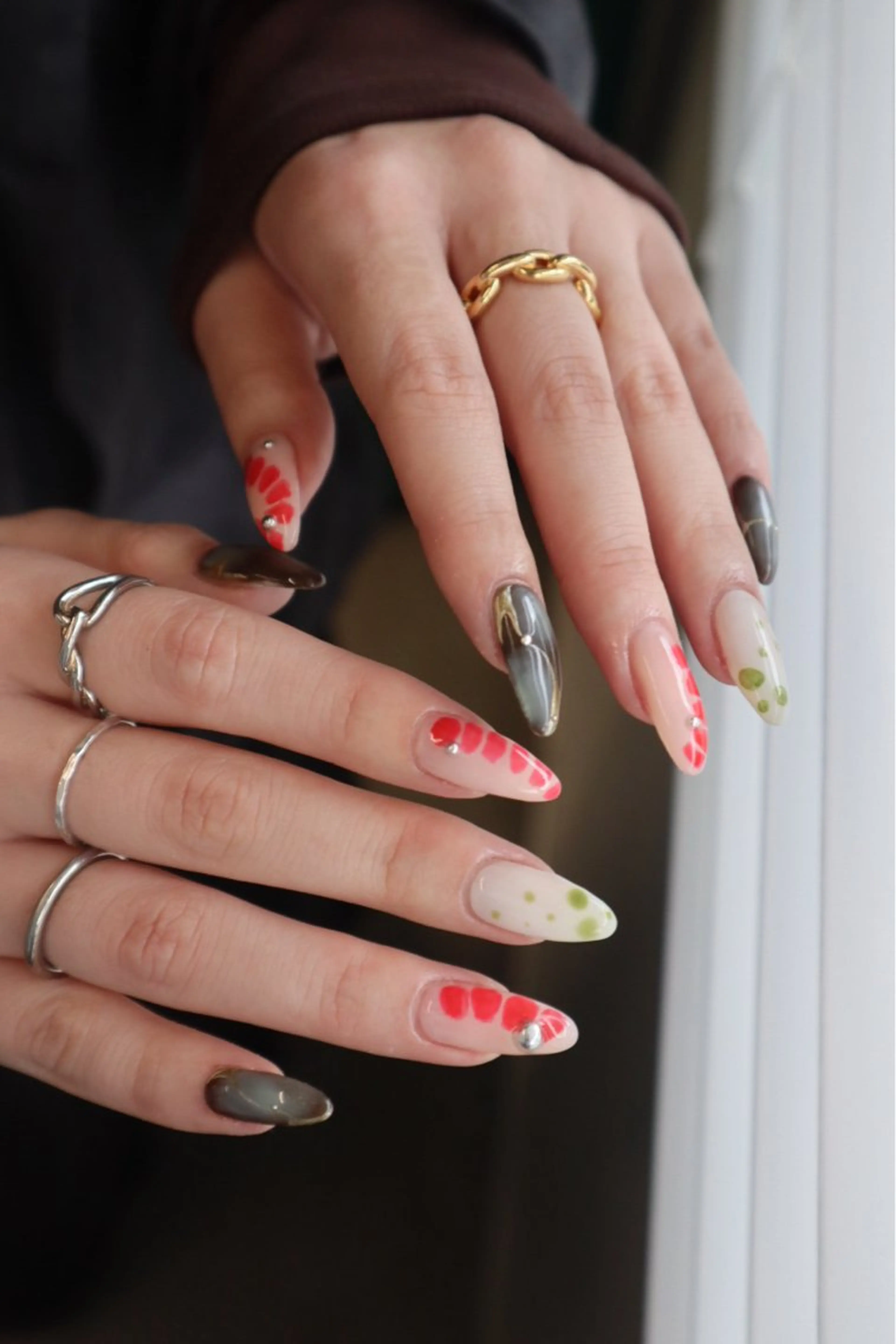 ネイル 持ち込み ハンドネイル sister  mohawk所属・chika ／ nailのネイルデザイン