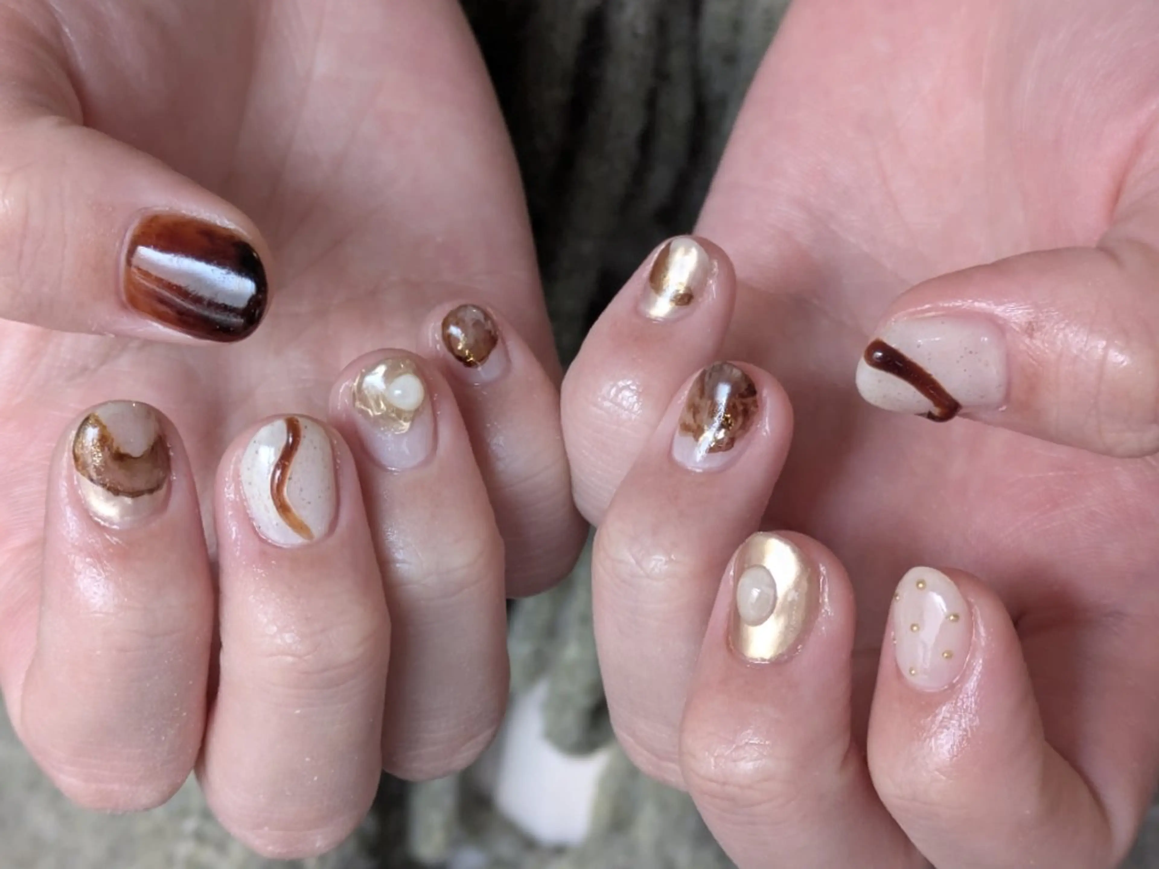 ネイル ニュアンスネイル ニュアンスネイル 【新宿三丁目】AMIのネイルデザイン