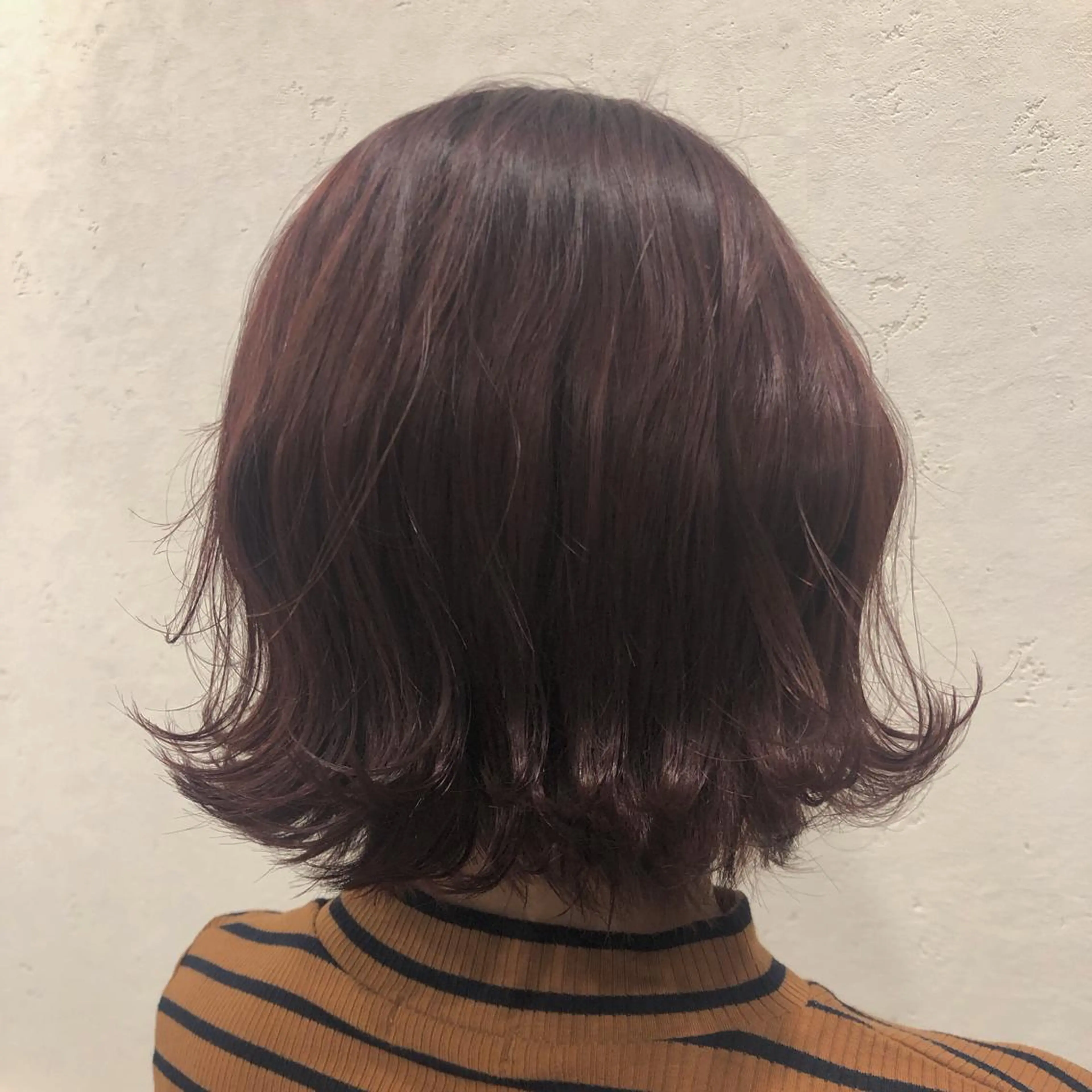 ショート カラー ブラウンカラー ピンクカラー ピンクブラウン みうら さやかのヘアスタイル