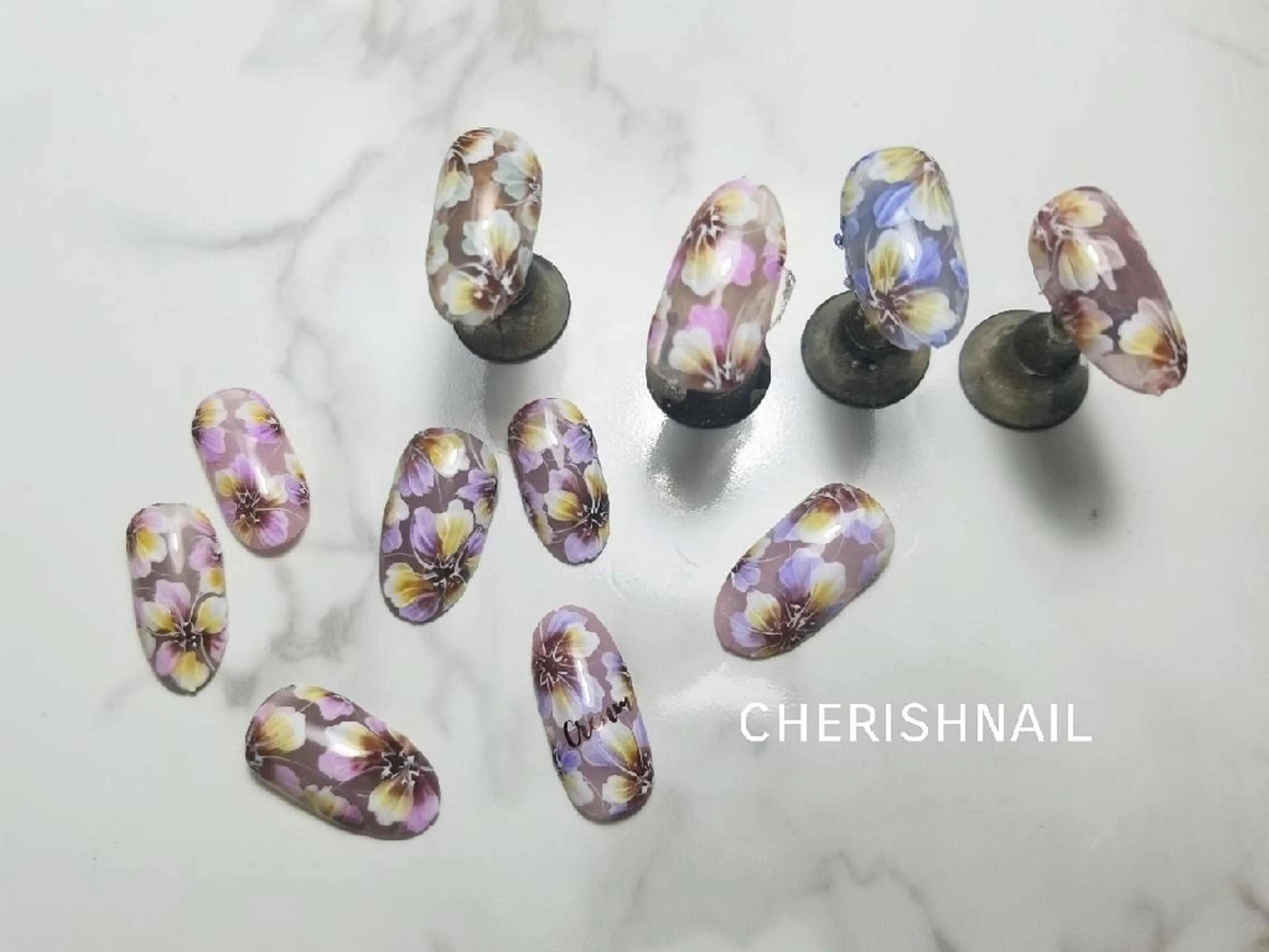 ネイル CHERISH NAILのネイルデザイン