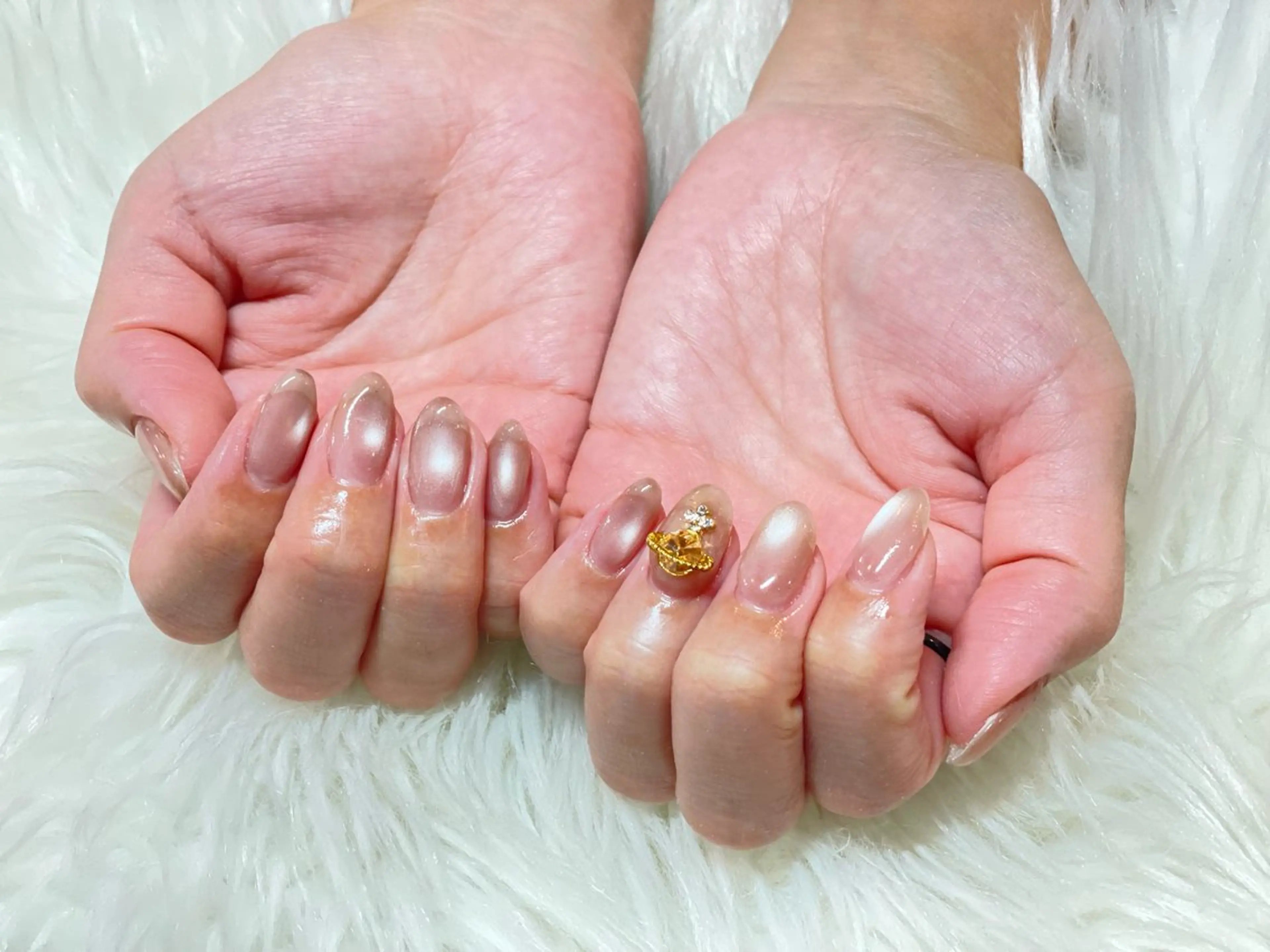ネイル マグネットネイル ハンドネイル 88-nail. AKANEのネイルデザイン