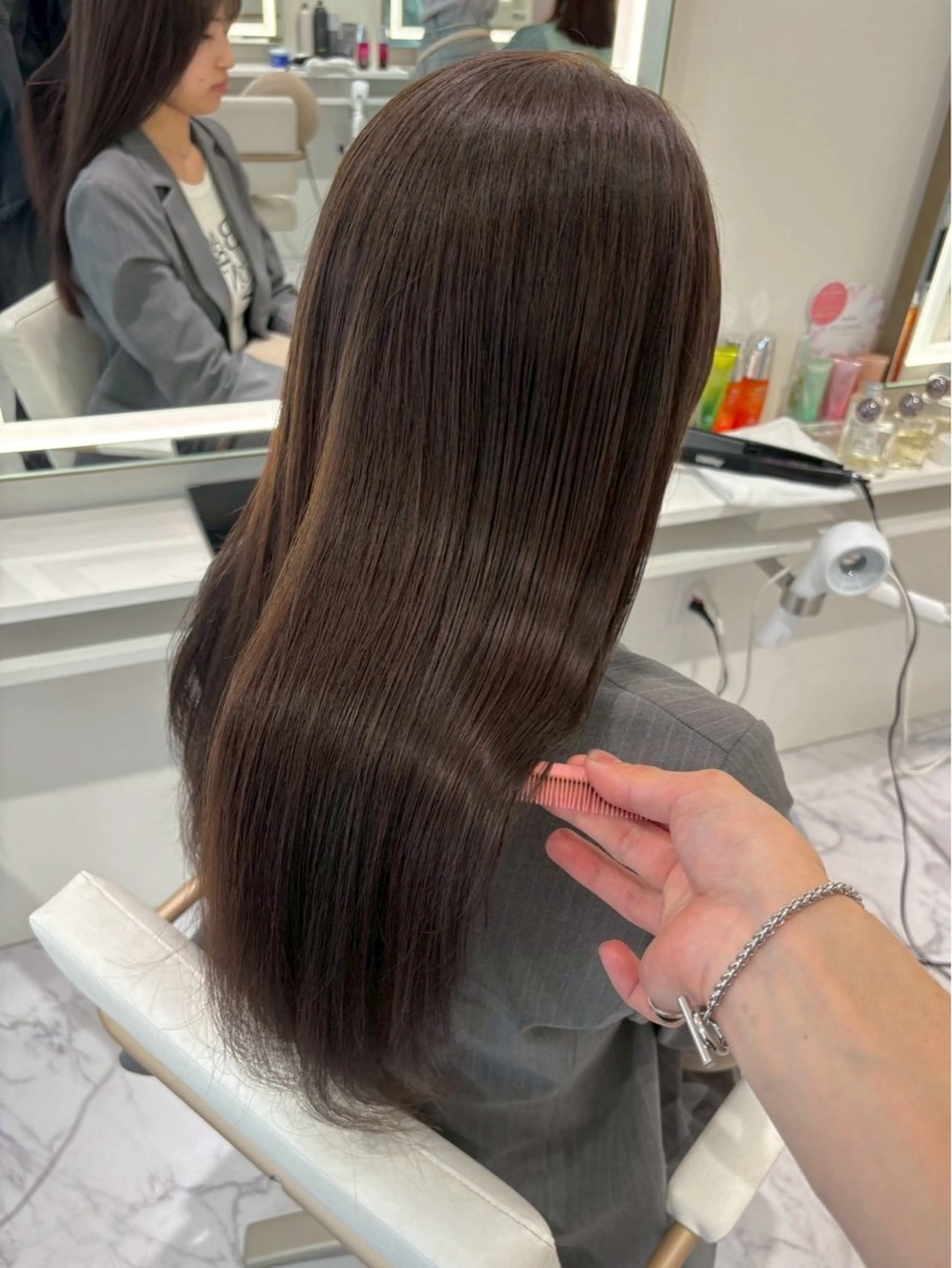 ロング カラー ヘアカラー ParveMix🎀 稲垣詞葉のヘアスタイル