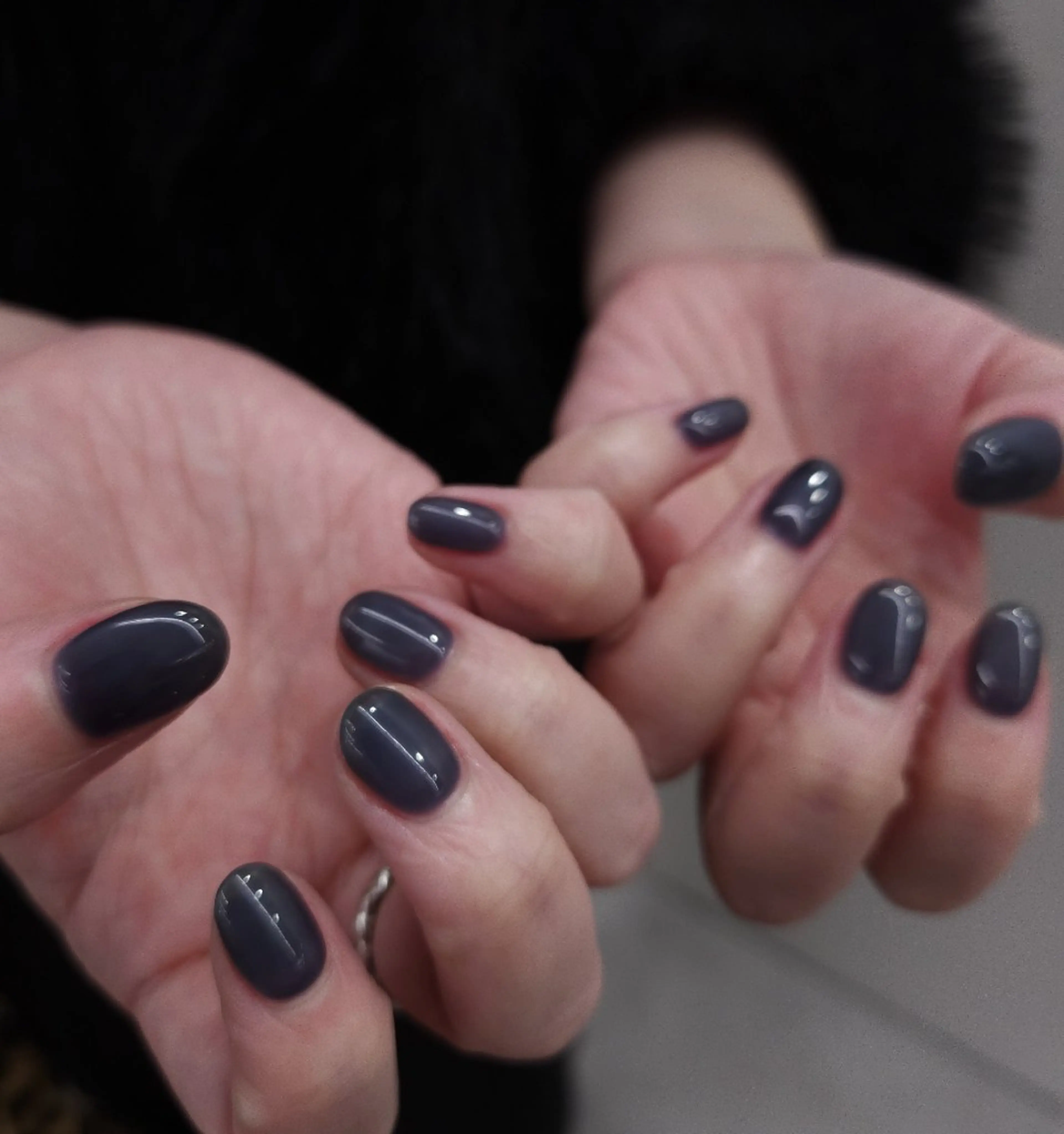 ネイル ジェルネイル ネイビー ワンカラーネイル パラジェル シンプルネイル ハンドネイル puku nail 🌼kazu🌼のネイルデザイン