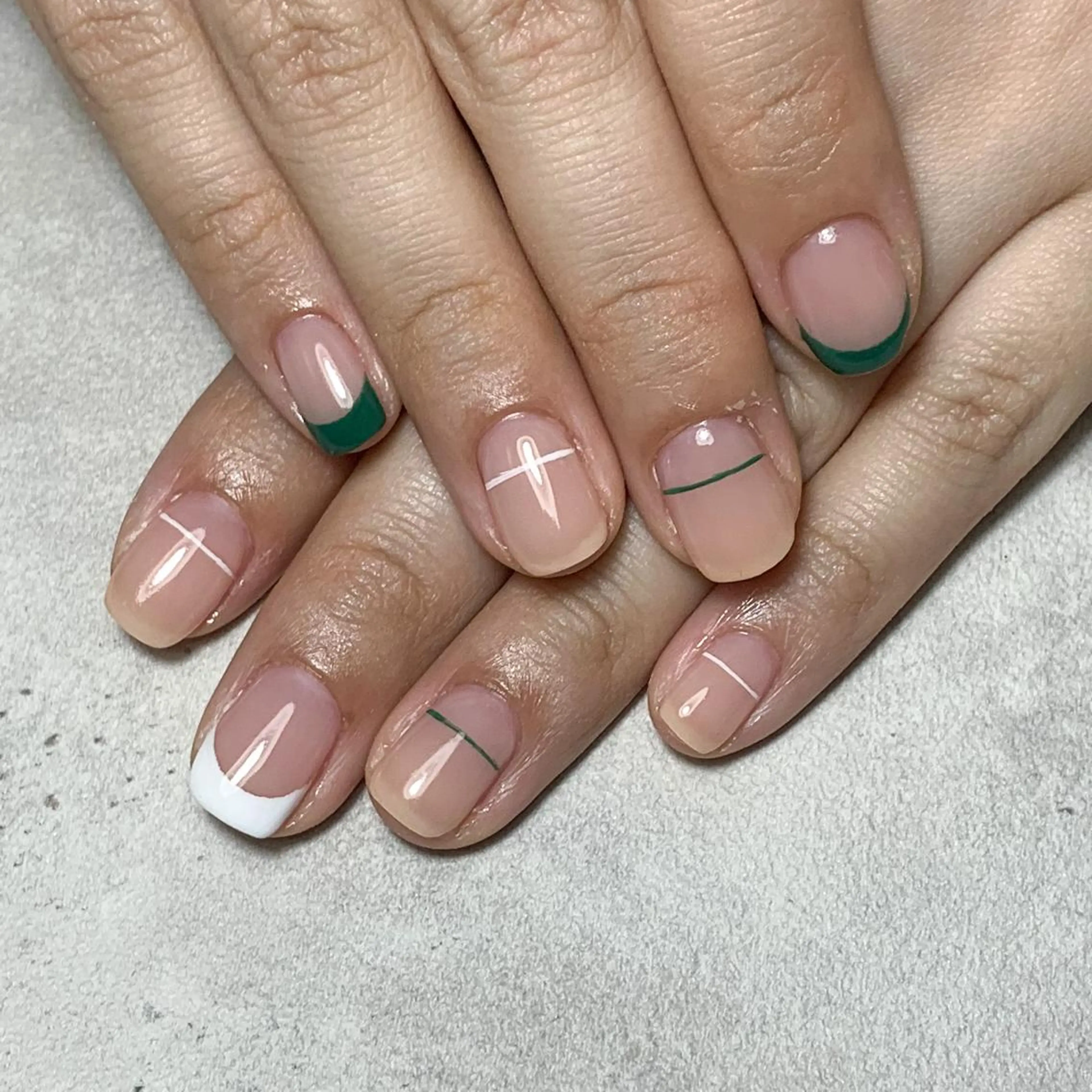 ネイル ジェルネイル atelier　FIORITURA所属・FIORITURA aiのネイルデザイン