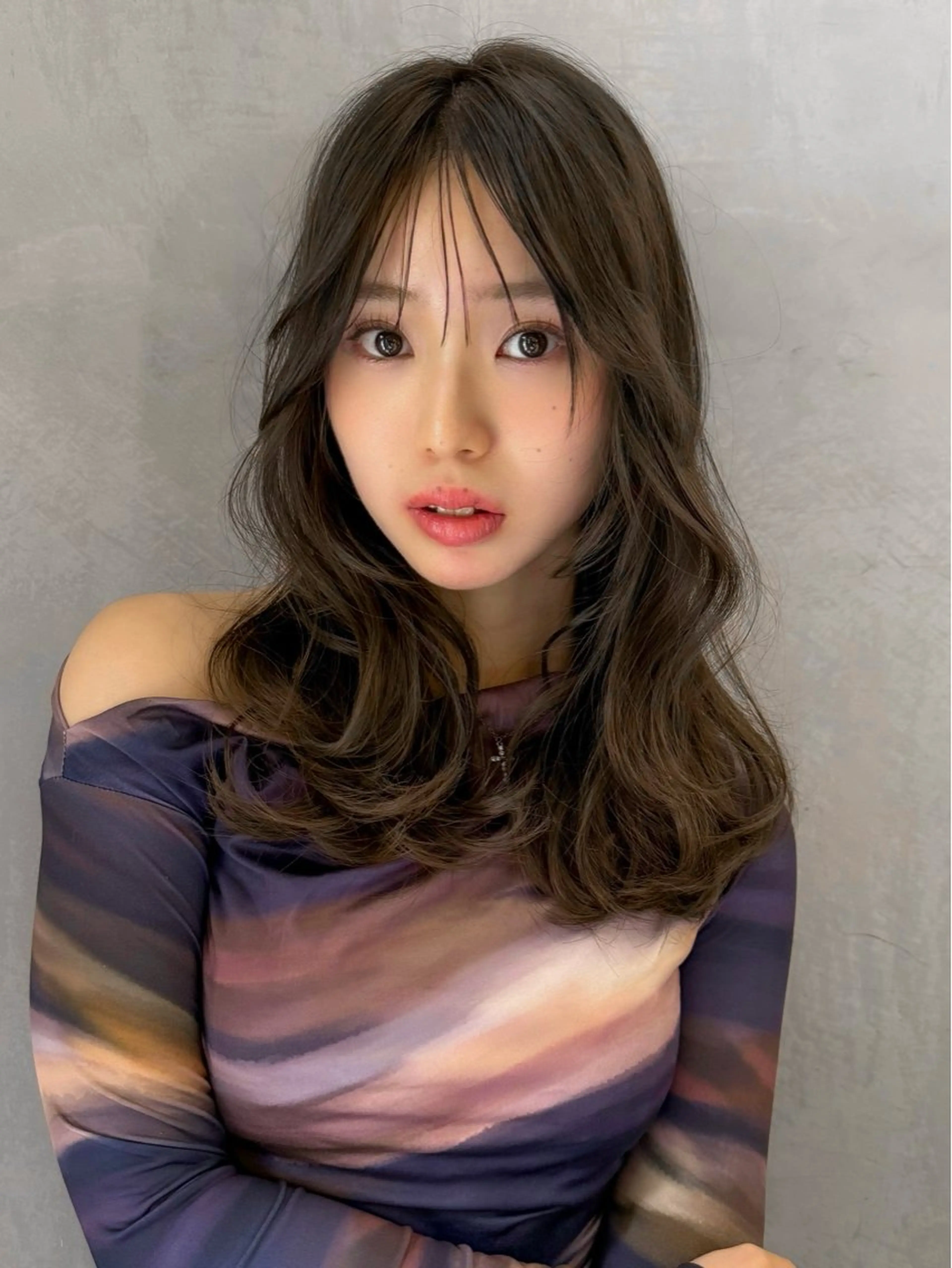 セミロング カラー Lond enikaのヘアスタイル