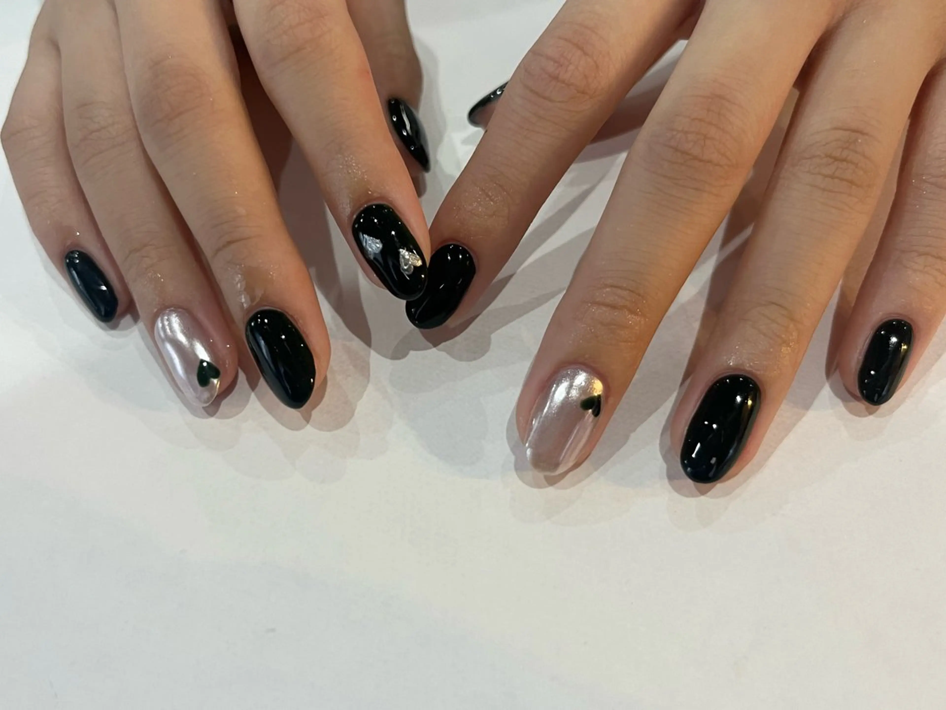 ネイル ハート ハンドネイル Etel atelier.のネイルデザイン