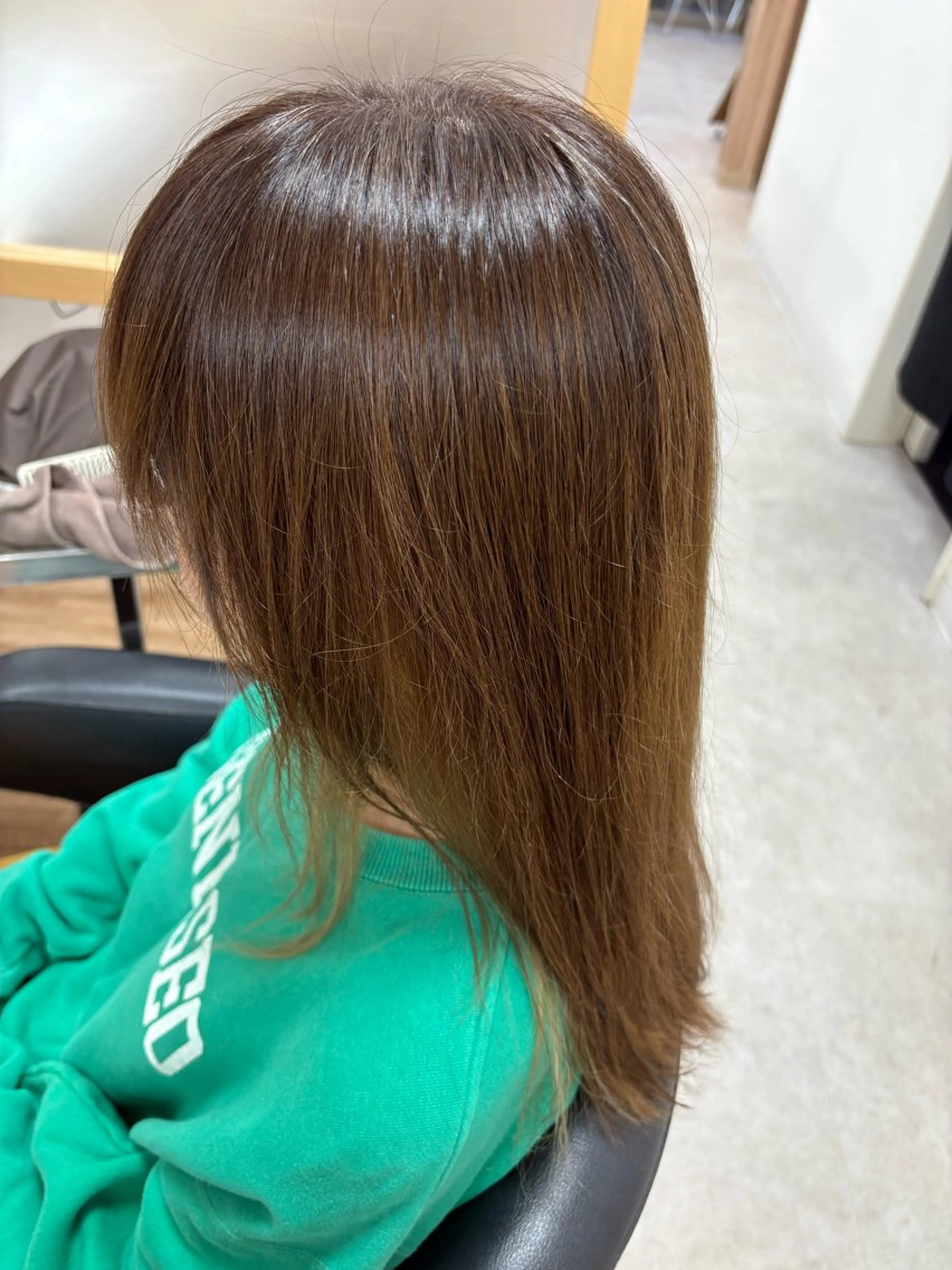 ロング ヘアカラー 神長 修平のヘアスタイル