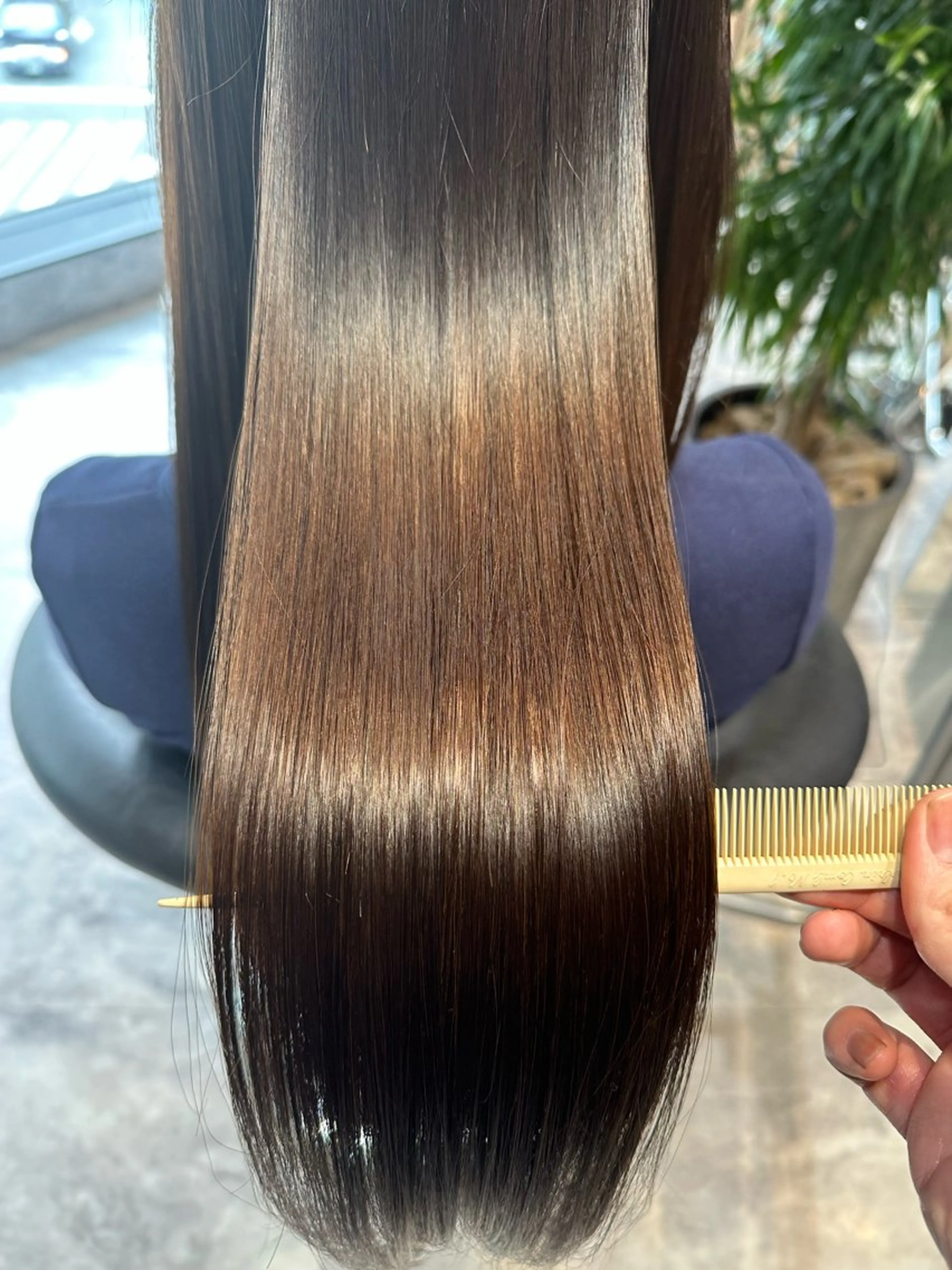 ロング 学生 酸性ストレート 縮毛矯正 トリートメント レスピア銀座中央通り店所属・酸性ストレート/ 透明感カラー/中村利のヘアスタイル