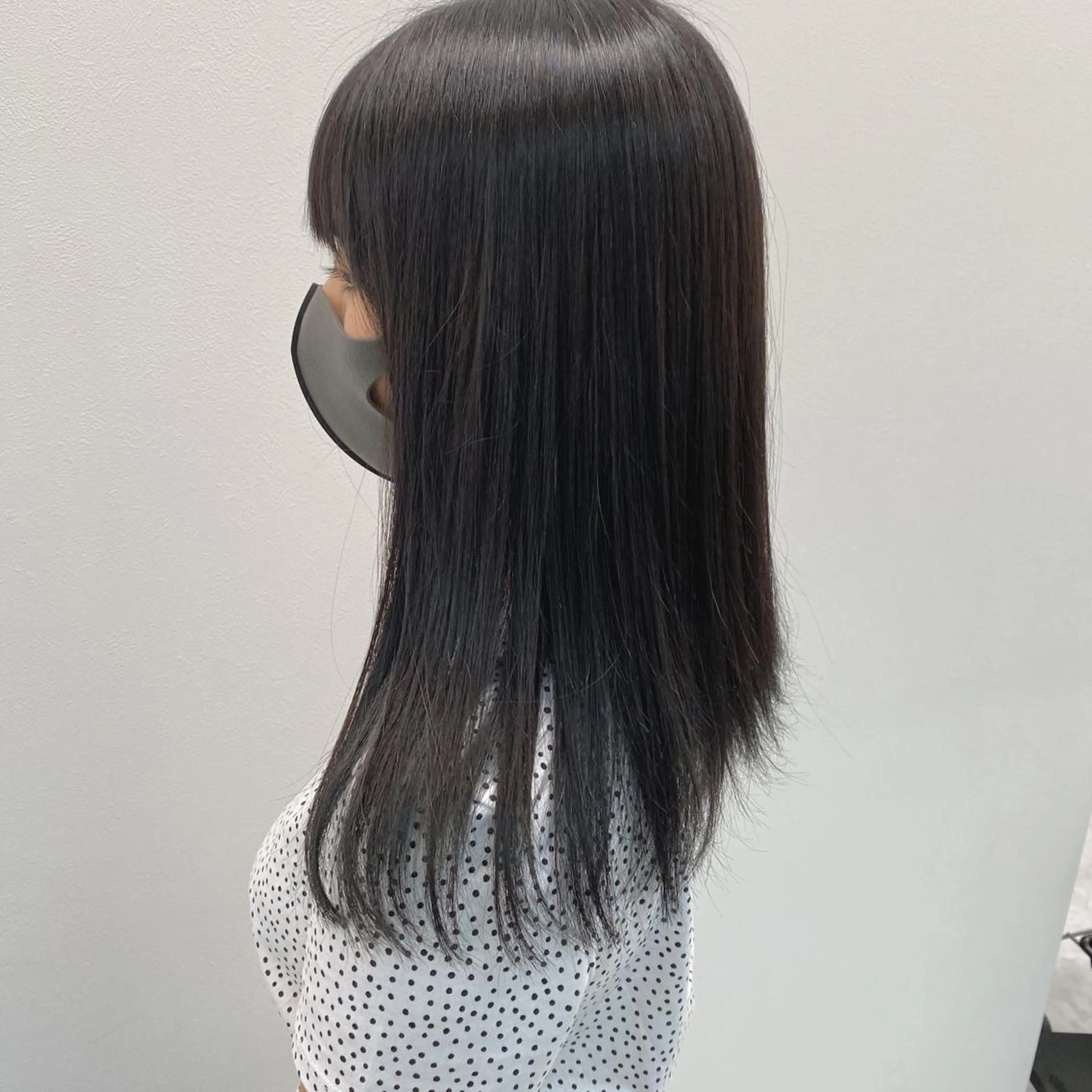 セミロング カラー グレージュ ミント ♡透け感カラー 大賀哲平♡のヘアスタイル