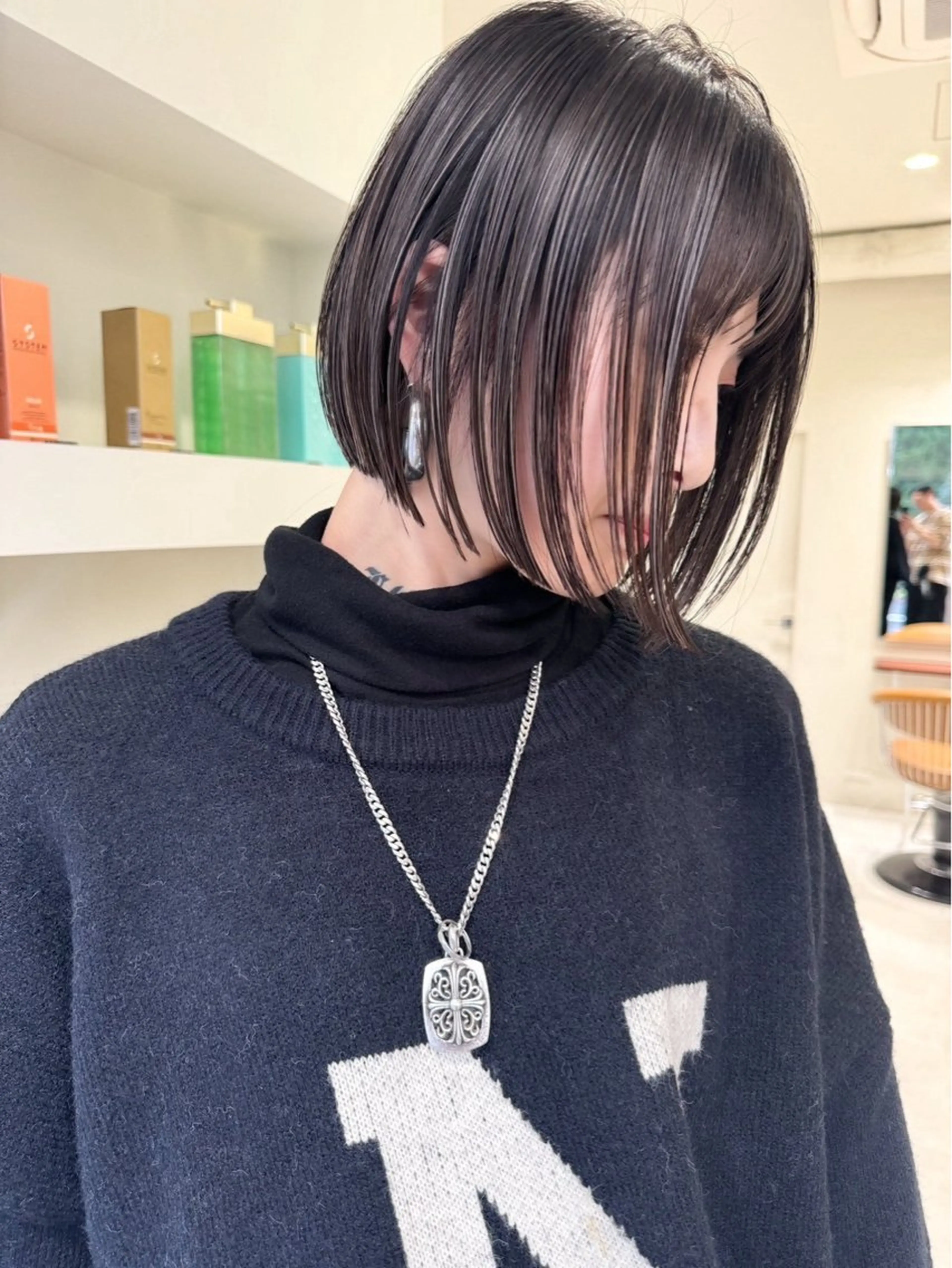 ショート ショートボブ ボブ ハイライト 髪質改善 レイヤーカット カット 大人レイヤー ヨシミカズヤのヘアスタイル