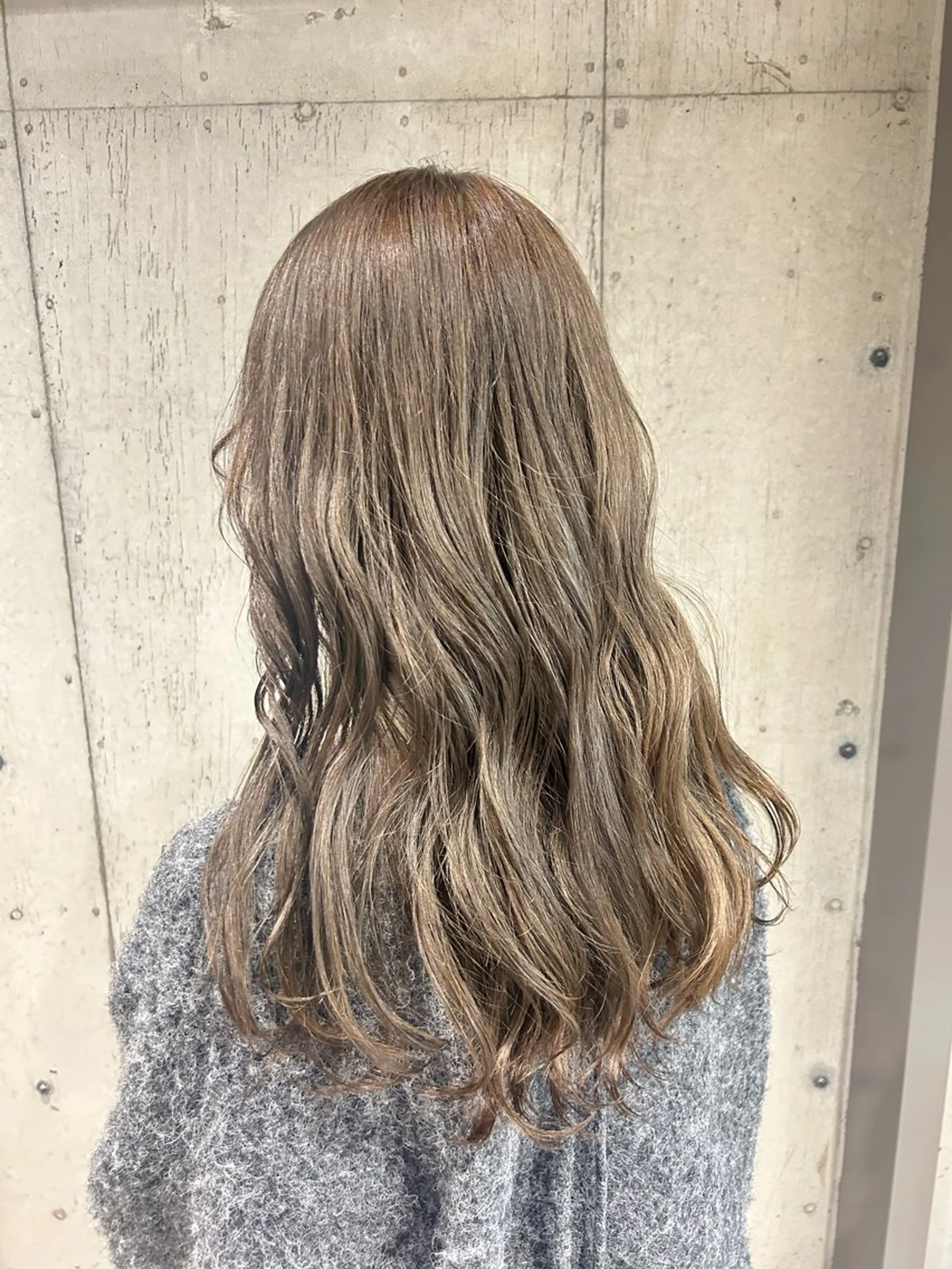 ロング カラー ヘアカラー 🤡うる艶カラー 🤡みさきのヘアスタイル