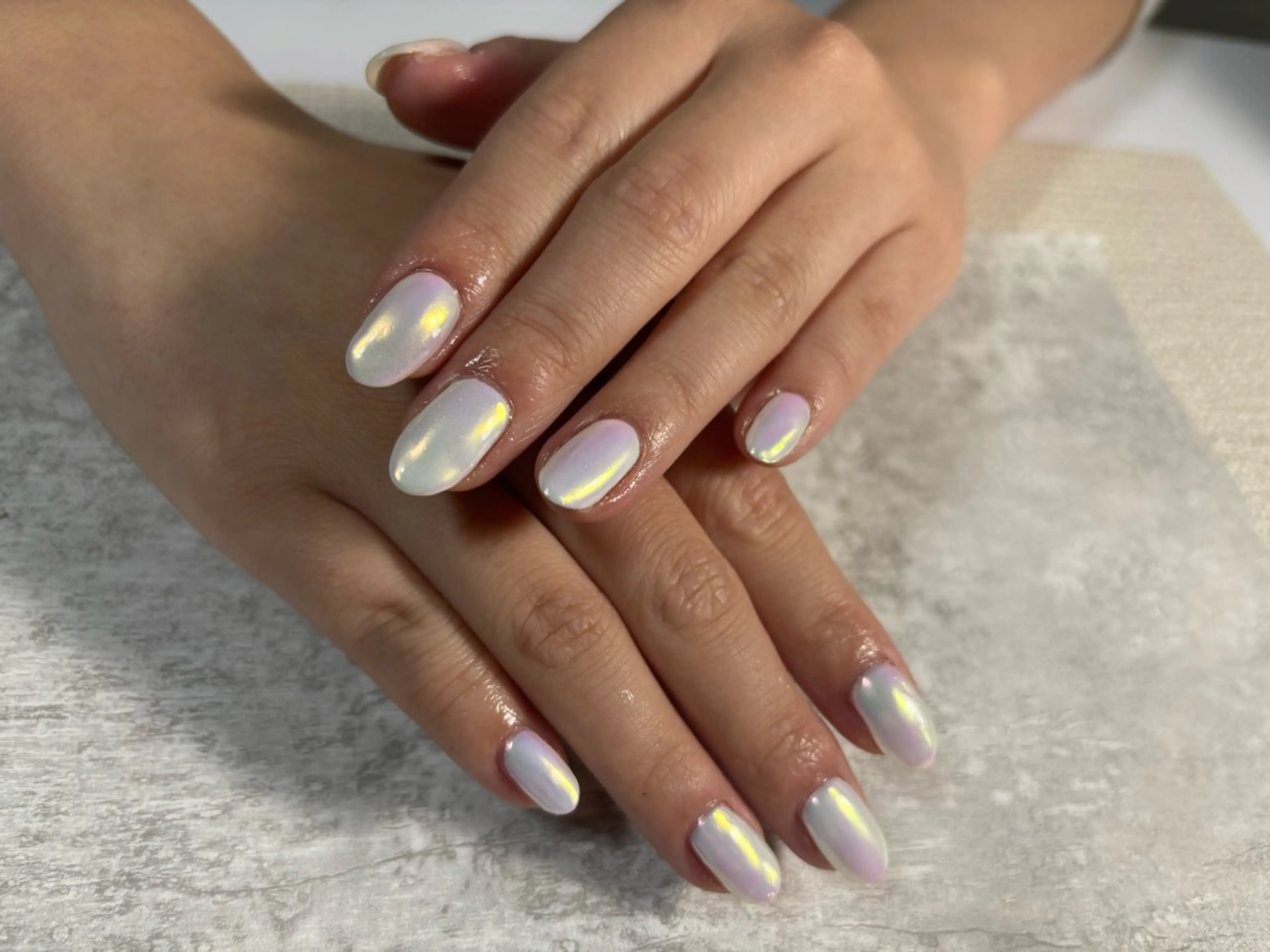 ネイル オーロラネイル ブルー フットネイル フレンチネイル ジェルネイル ハンドネイル kiki nail たまプラーザのネイルデザイン