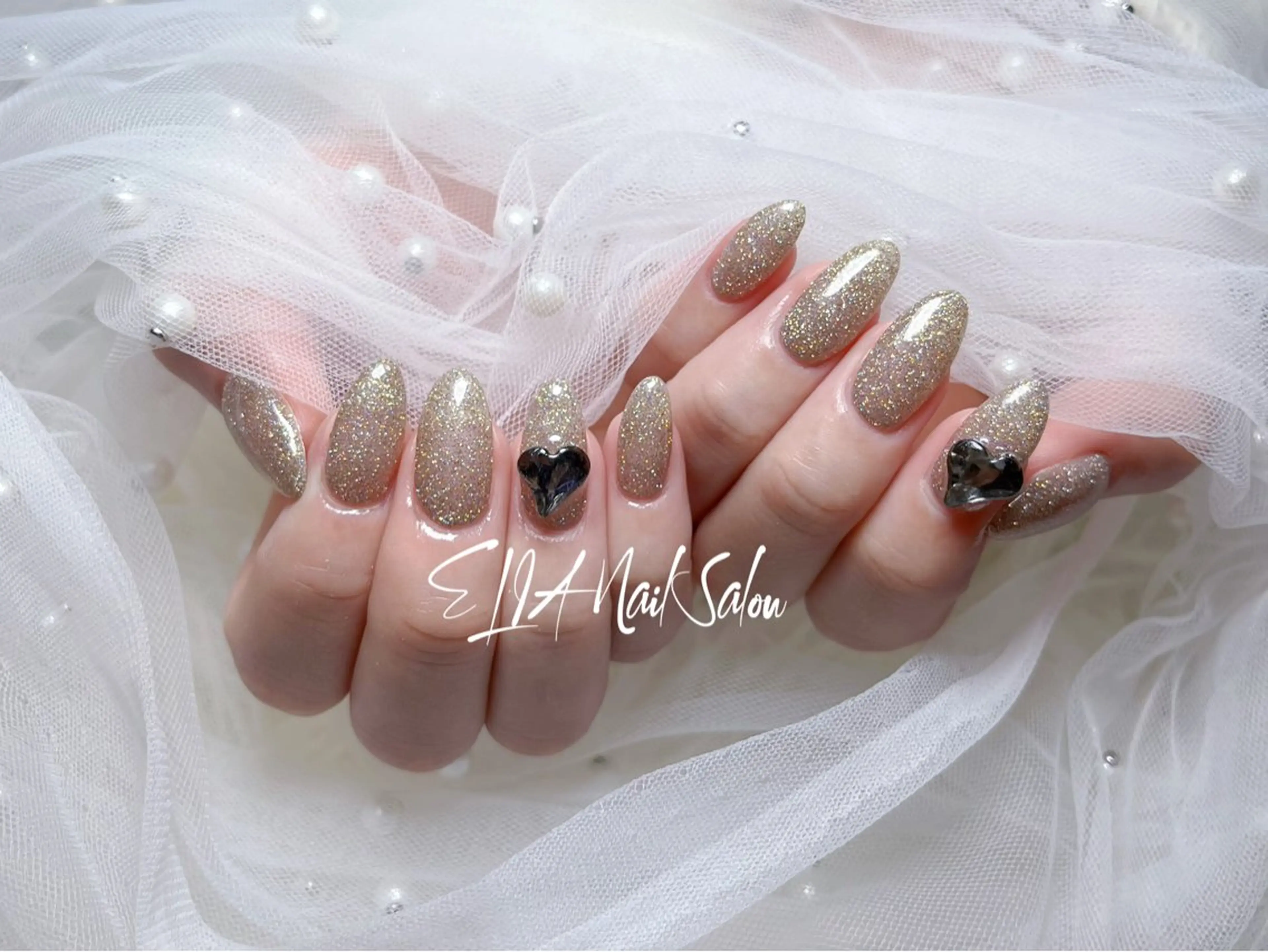 ミディアム ELIA【エリア】 nailsalonのネイルデザイン