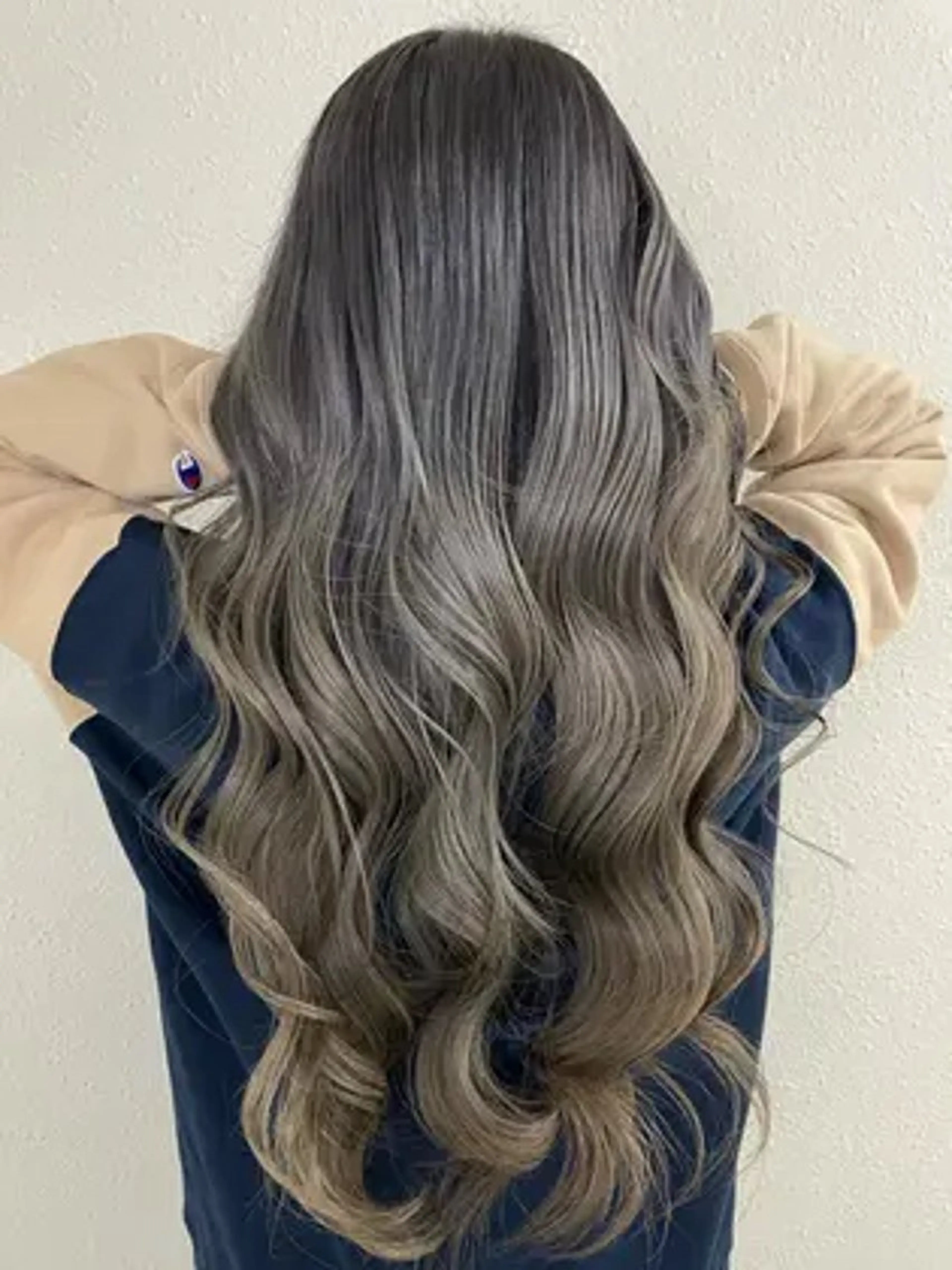 ロング カラー パーマ 小山 正樹のヘアスタイル