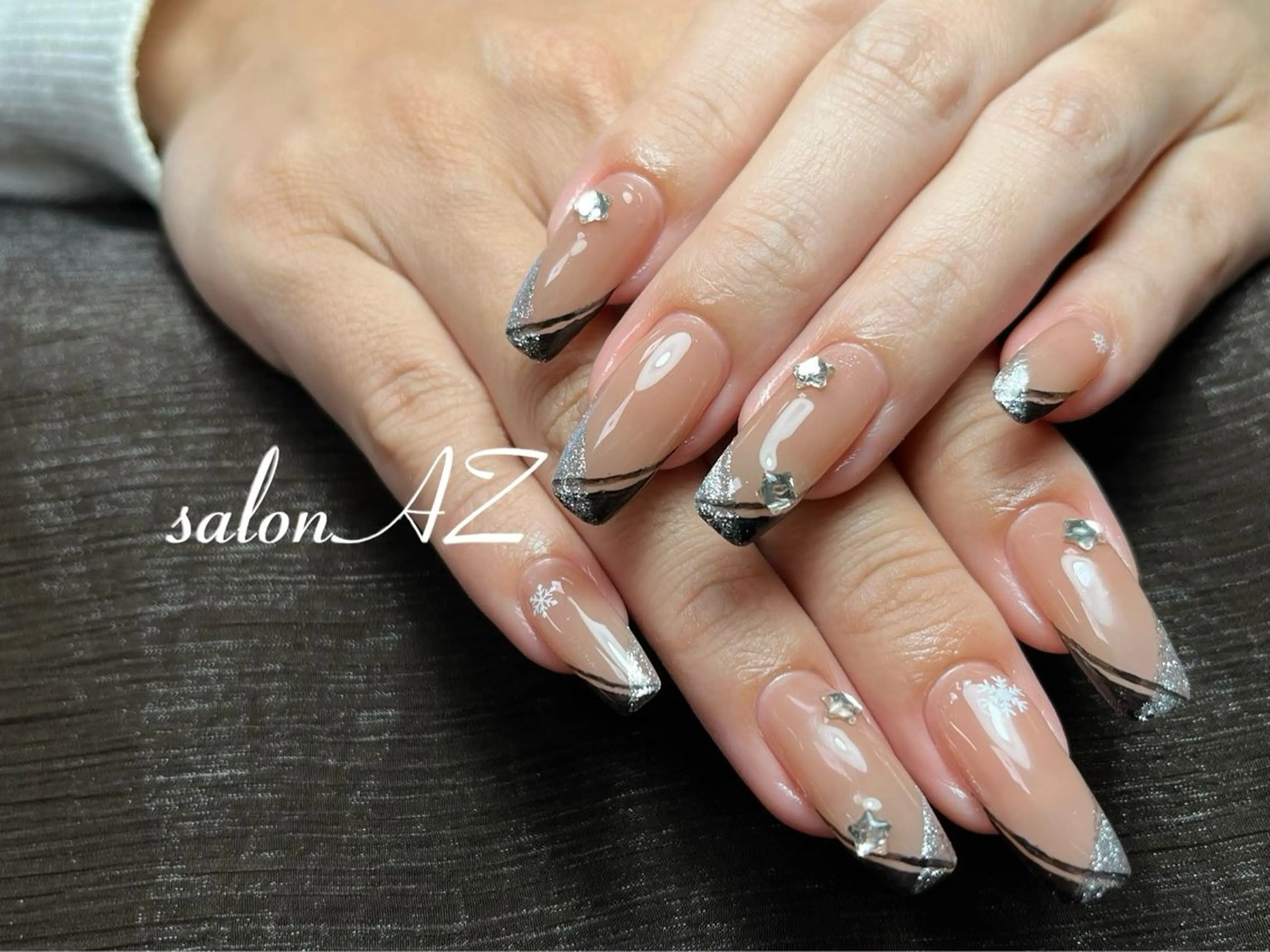 ネイル ハンドネイル salonAZ トップネイリストのネイルデザイン